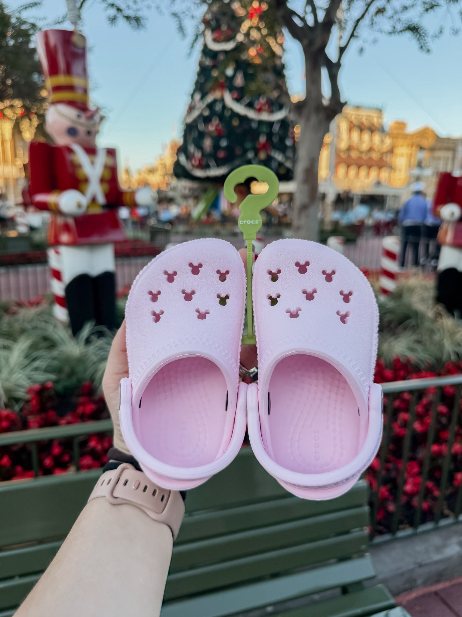 Couldn’t come home empty handed without a bunch of gifts for our baby girl - tagged everything we snagged for her 🥹

Toddler girl Disney haul, toddler Disney finds, toddler Disney gifts, baby girl Disney gifts, gifts for Christmas, holiday finds for girls

#LTKHoliday #LTKKids #LTKGiftGuide