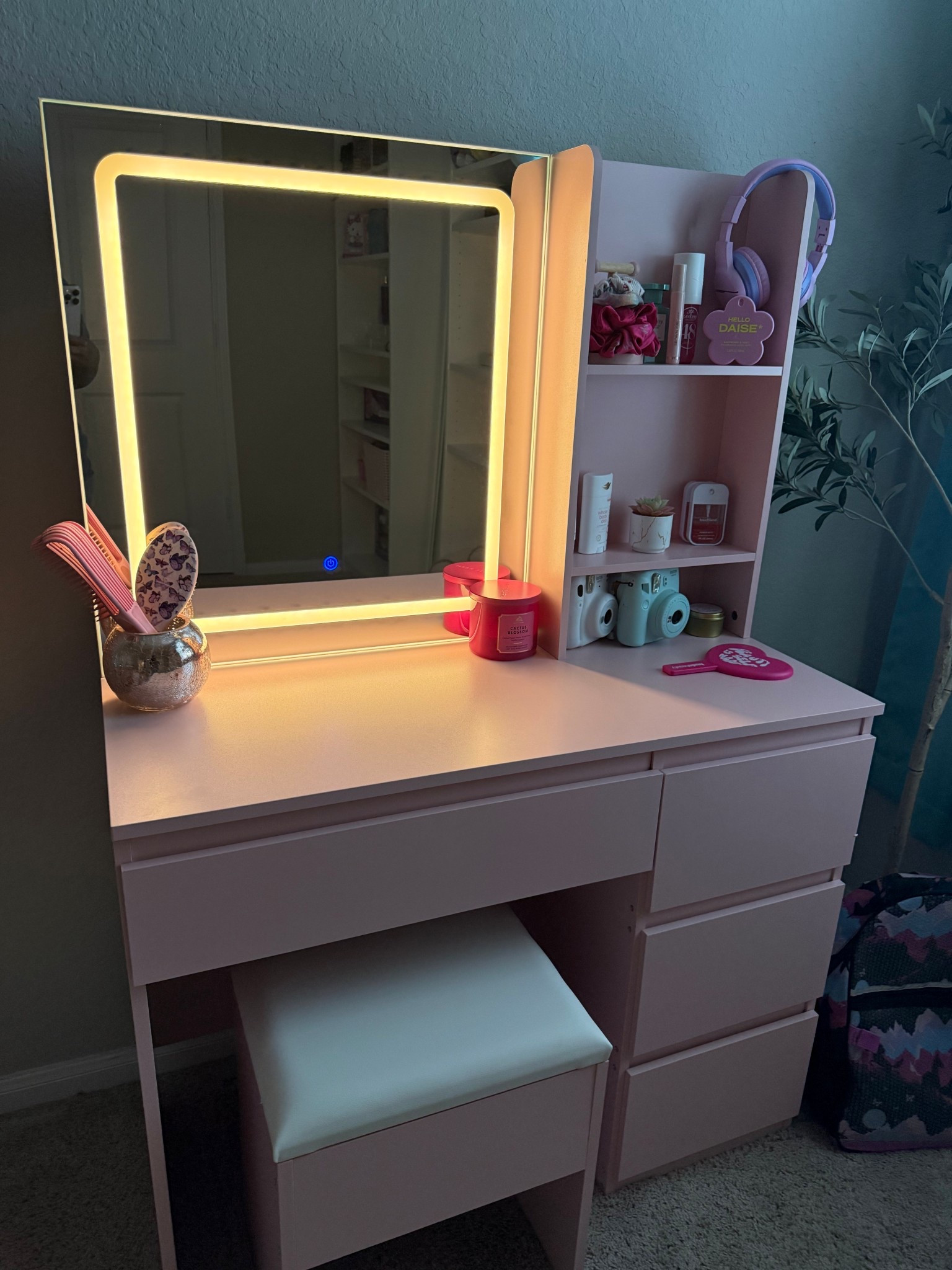 Daughters bedroom 

#LTKHome #LTKBeauty #LTKKids