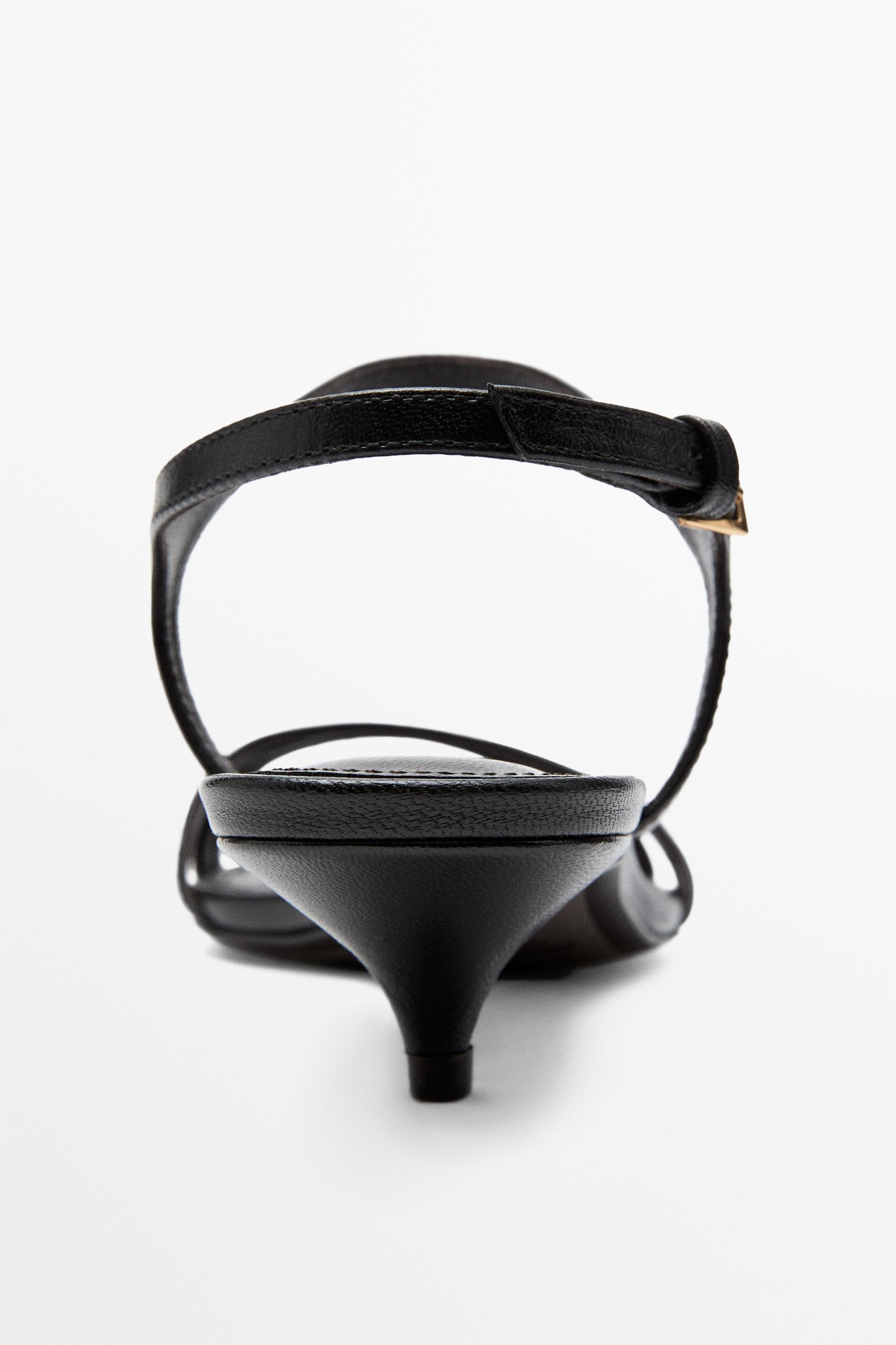 Leather low-heel sandals | Massimo Dutti UK