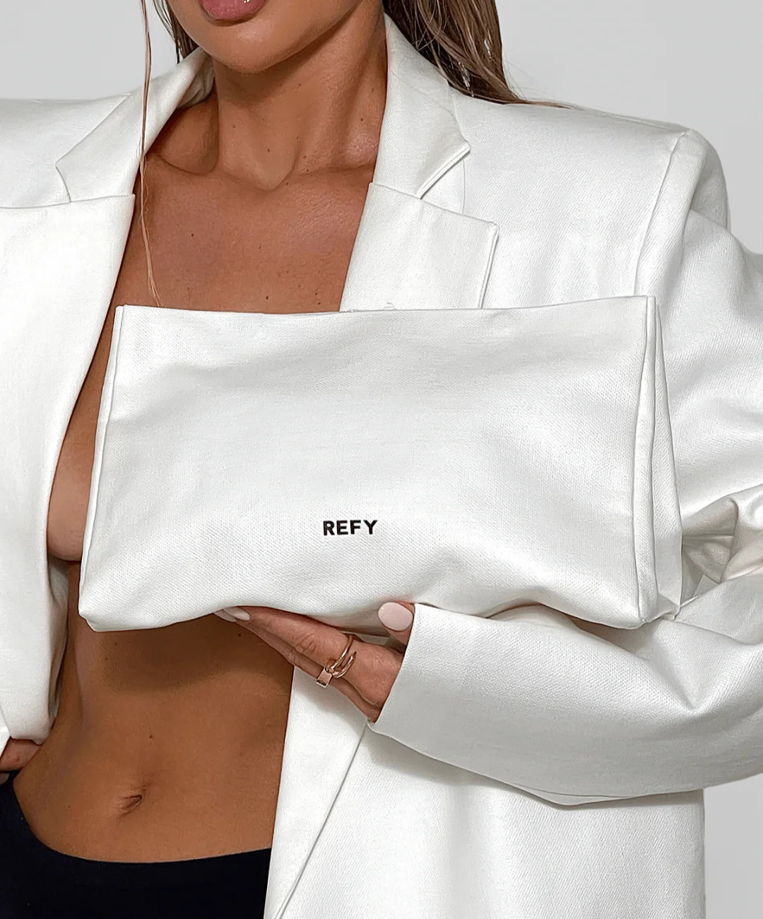REFY Signature Bag | Refy Beauty US