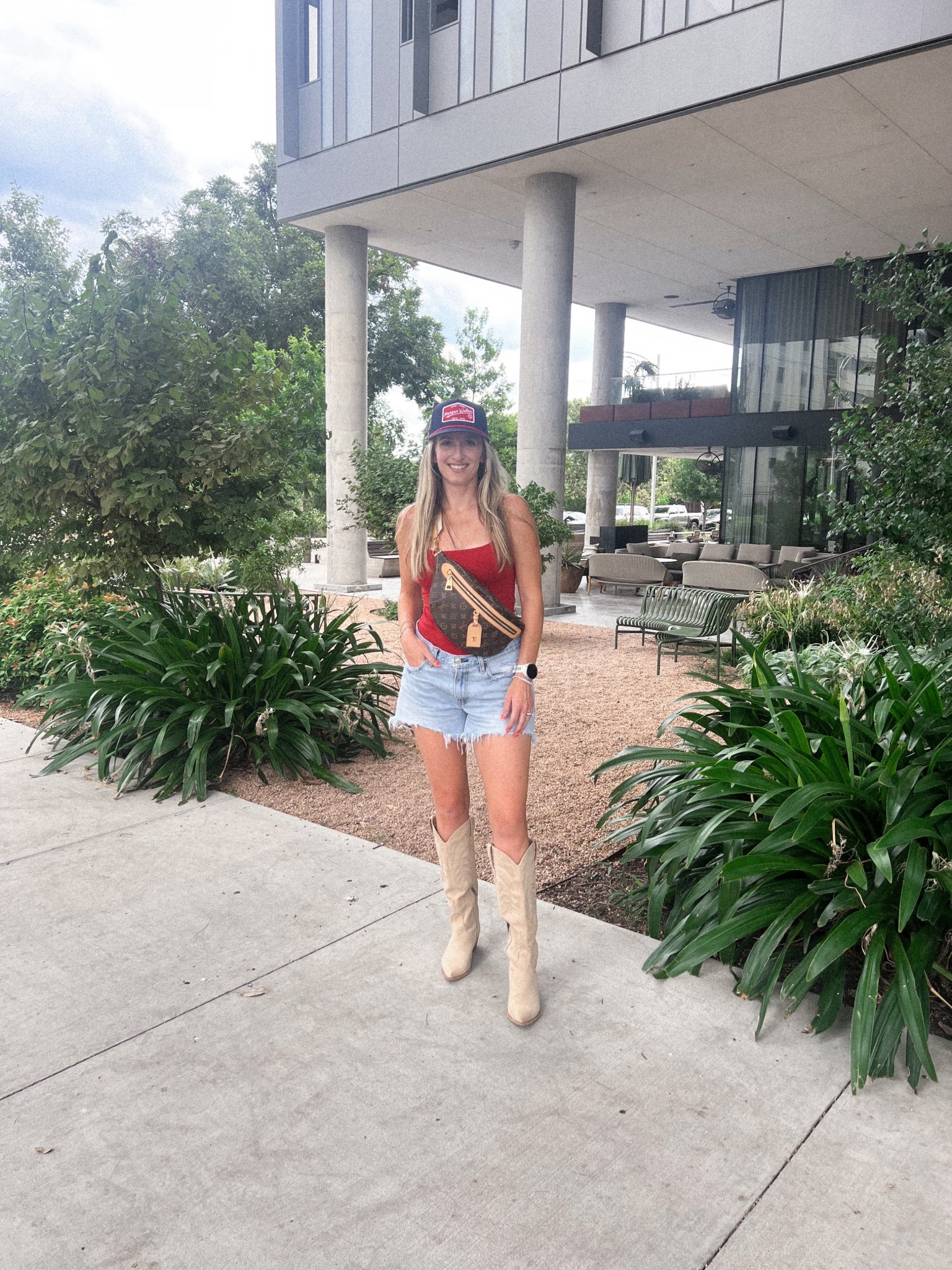 A great Austin trip seeing my sister and a girls reunion!! 🤠 

#LTKSeasonal #LTKSaleAlert #LTKTravel