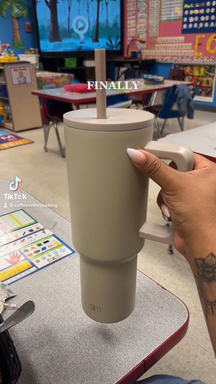 Currently out of stock but also look at the Simple Modern site they usually have them in stock! 🤍 

#LTKstyletip #LTKFind #LTKunder50