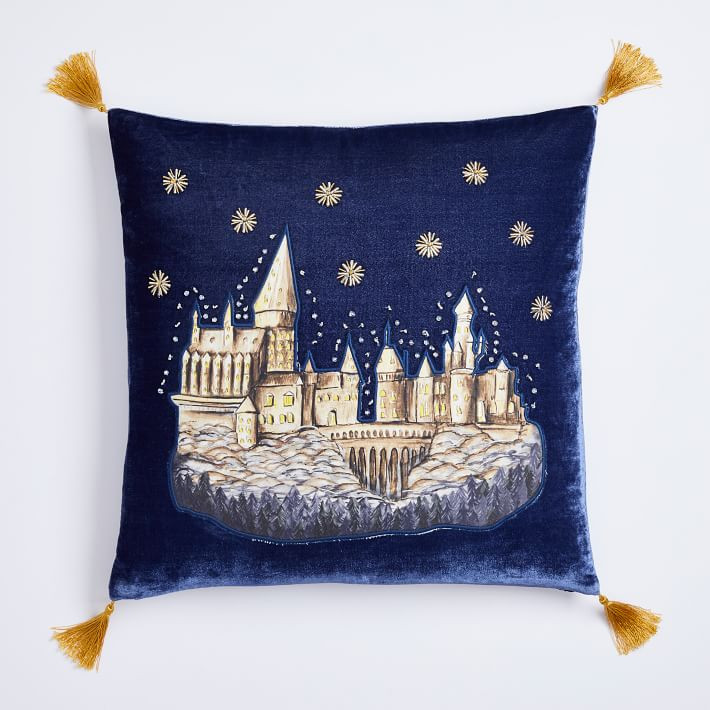 Harry Potter™ Hogwarts™ Castle Pillow Cover | Pottery Barn Teen