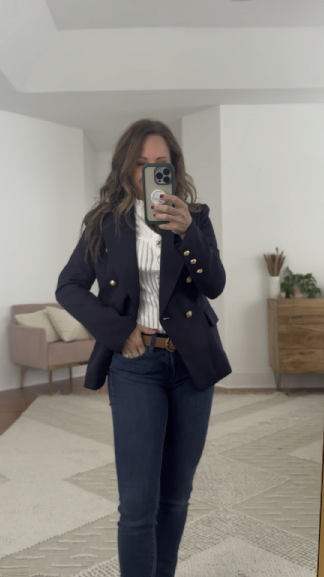 This blazer is gorgeous and under $100!!! Wearing size XS in navy 

#LTKfindsunder100 #LTKworkwear #LTKSeasonal
