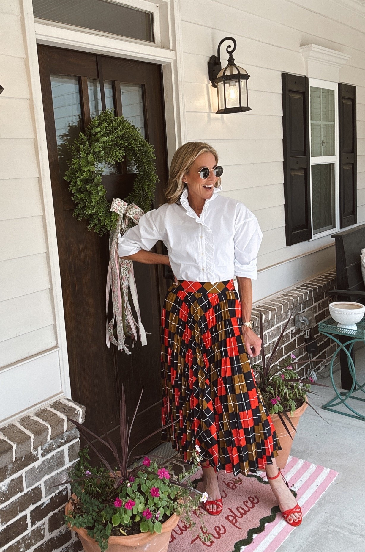 Walmart is absolutely feeding my preppy girl dreams with these new arrivals! The PLAID SKIRT?! I cannot get enough. And it comes in THREE other color options! Under $35 and looks so much more expensive.

And RUFFLES… always yes. The long sleeve AND short sleeve ruffle tops are going in and out of stock, so if you see your size, just go ahead and add it to cart. Trust me.

Comment WALMART and I’ll send you ALL of these new arrivals!

Walmart fashion, Walmart new arrivals, Walmart fall fashion, Walmart finds, Walmart outfit ideas, affordable fall fashion, preppy style, preppy fall outfits, teacher outfits, teacher fashion, over 40 fashion, over 50 fashion, mom style, affordable style, plaid skirt outfit, ruffle blouse, wide leg jeans, fall denim, workwear outfits, Walmart clothing finds, fall wardrobe, budget fashion, classic style, fall outfit inspiration, Walmart must haves