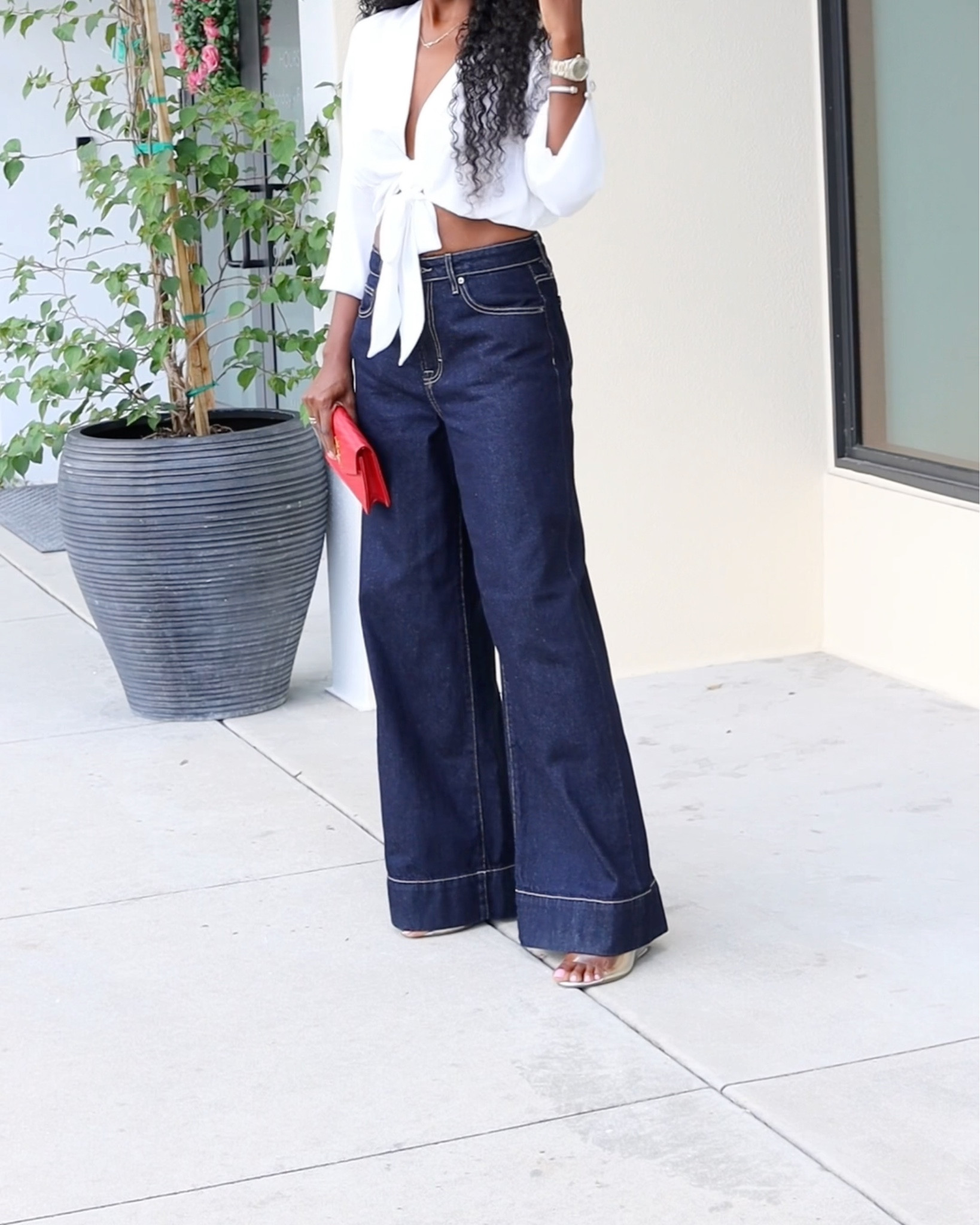 One of my favorite pair of denim. Love the stitching on them. They’re currently on sale. They’re slightly big for me at the waist. I’m wearing a size 26. 

Fall Outfit, Jeans, Sale Alert, 

#Ootd #LTKSeasonal #LTKOver40 

#LTKxVICI #LTKVideo #LTKSaleAlert