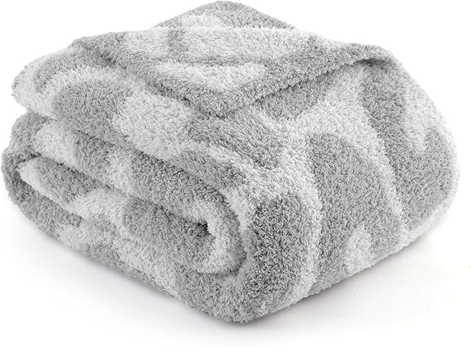 Bedsure Soft Leopard Throw Blanket Knit Warm Blanket for Couch Lightweight Fluffy Blanket for Bed... | Amazon (US)