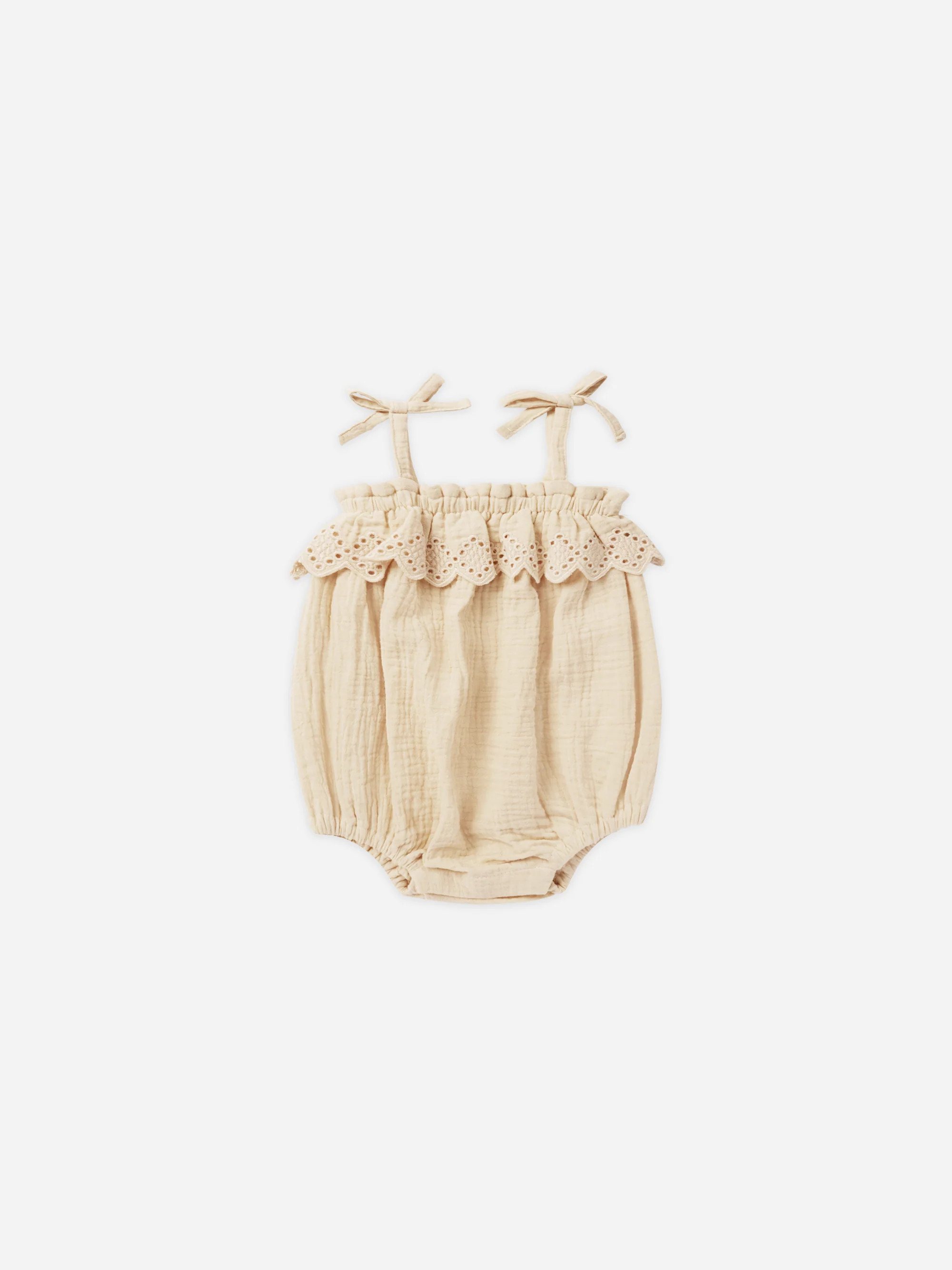 Ruffle Romper || Ecru | Rylee + Cru