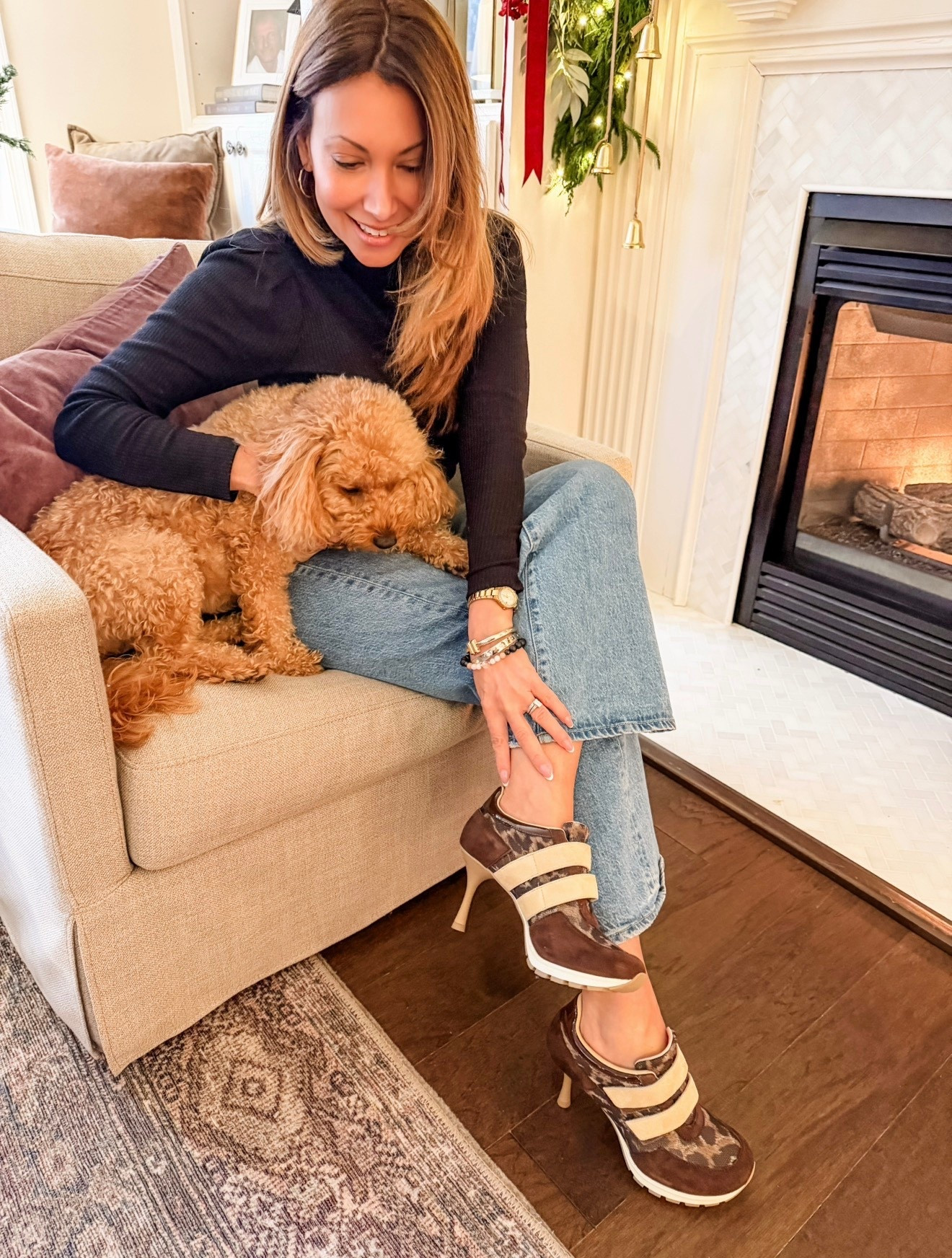 I finally get the hype 🤍 These Sneex sneaker heels are actually comfortable. You get the look of a heel with real support underneath, so you can walk, stand, and go all day without thinking about your feet. Chic, modern, and surprisingly easy to wear—especially if you love a heel but hate the pain.

#LTKootd #LTKgrwm #LTKActive