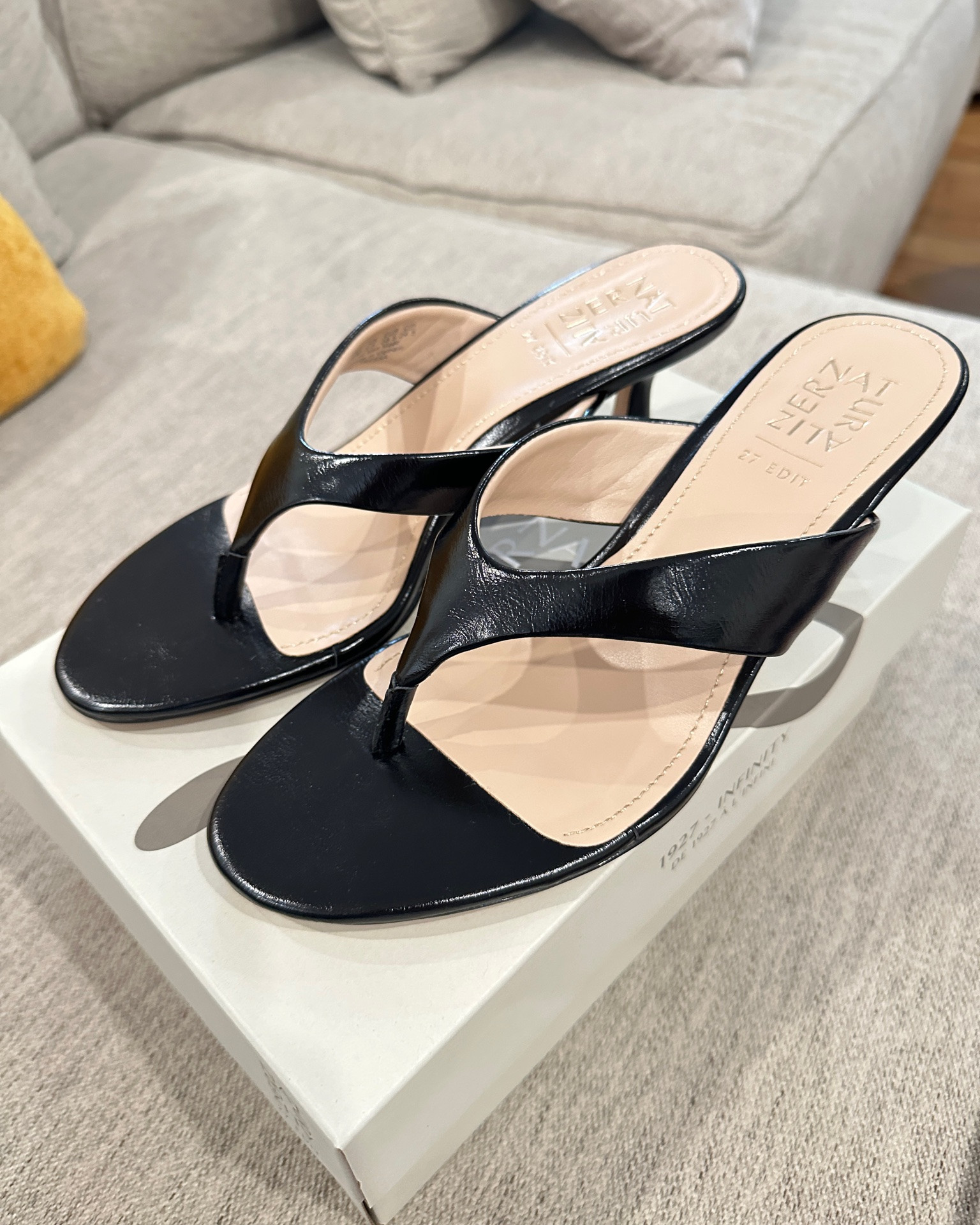 Kitten heels thongs that you need this season! Great quality and price. Go up half size!

#LTKootd #LTKmomlife #LTKSaleAlert