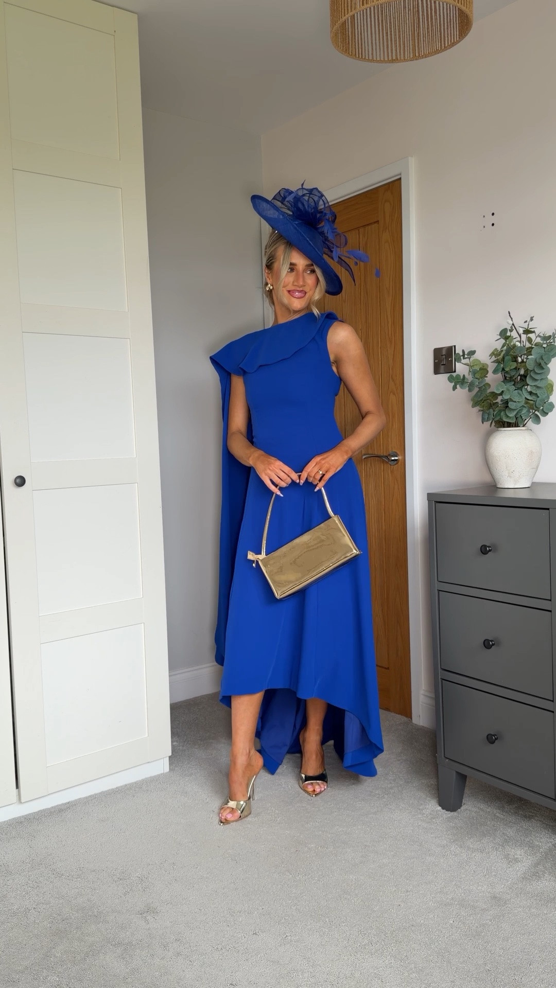 Wedding guest/occasion wear 💙 bright bright block colours are my thing can you tell!? 😂🙊

Wedding, guest, oasis, Debenhams, fascinatior, abroad wedding, UK wedding

#LTKuk #LTKsummer #LTKwedding