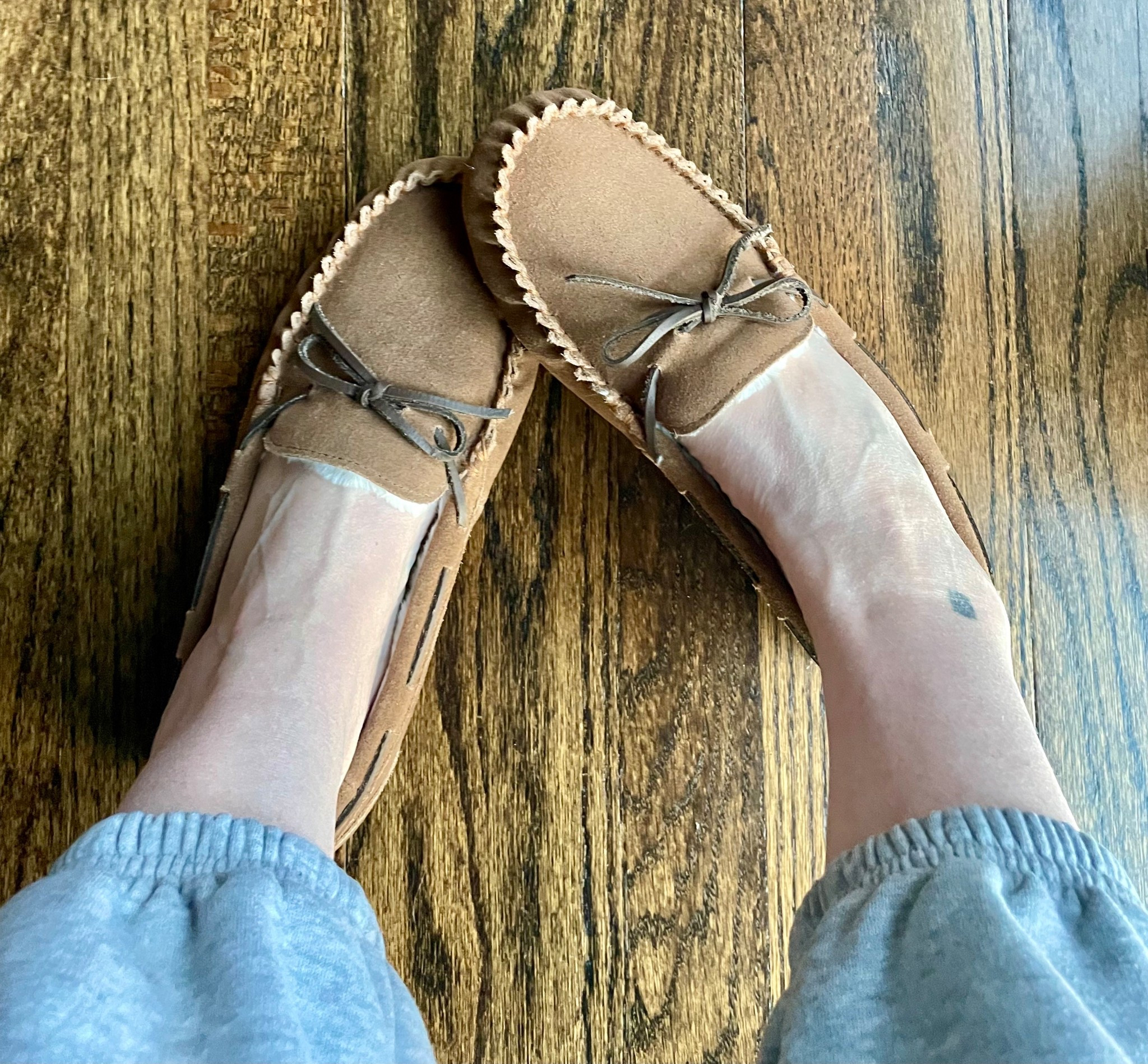 My Target slippers are 40% off today with Target Circle!

#LTKShoeCrush #LTKFindsUnder50 #LTKSaleAlert