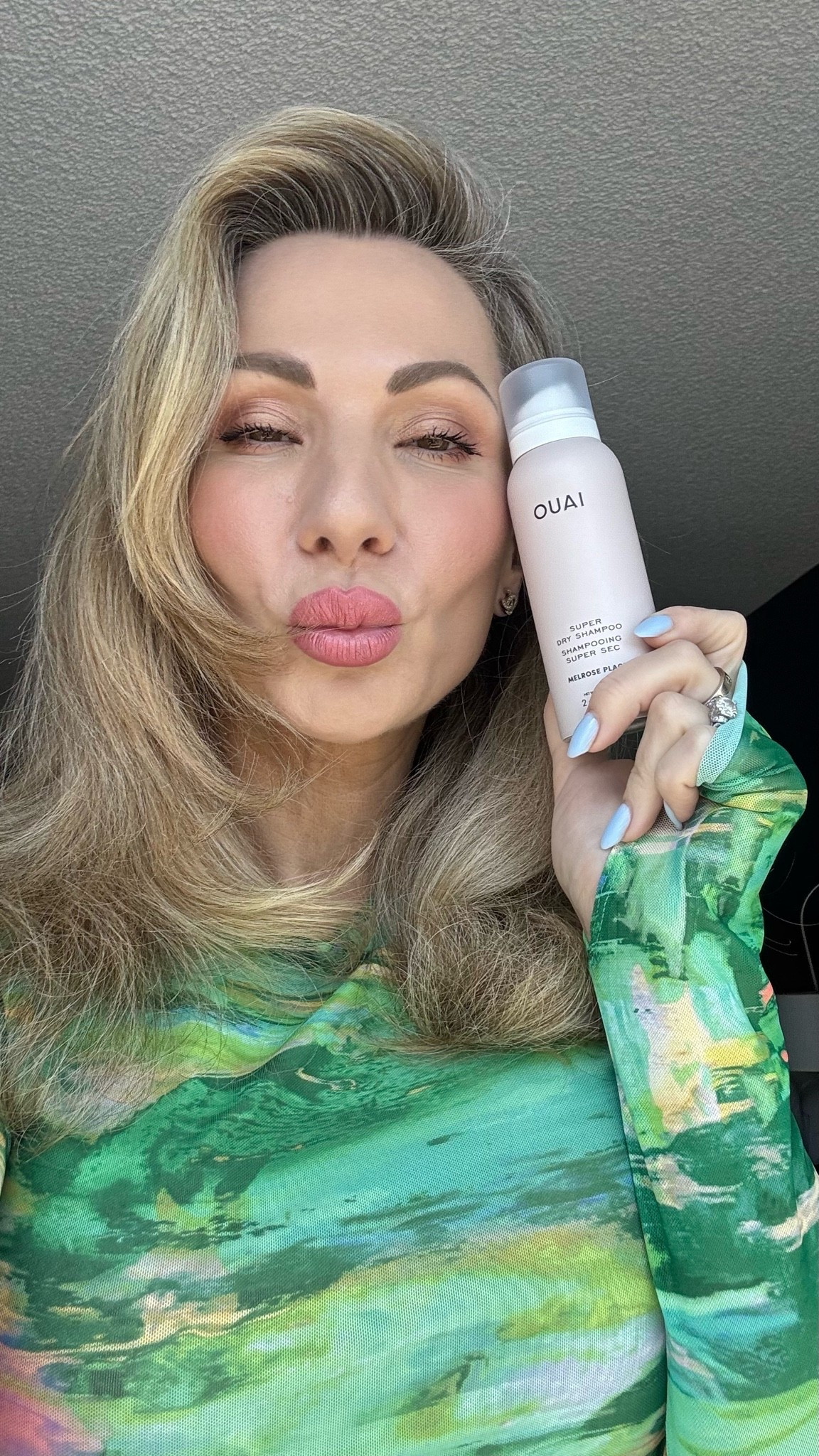 Look at that volume ! My hair never looked better. Hair day 4 with Dry shampoo it looks and feels like I just washed it ! Wooow ! This is travel size I always carry with me 🎀🩷🌷

#LTKgrwm #LTKootd #LTKselfcare