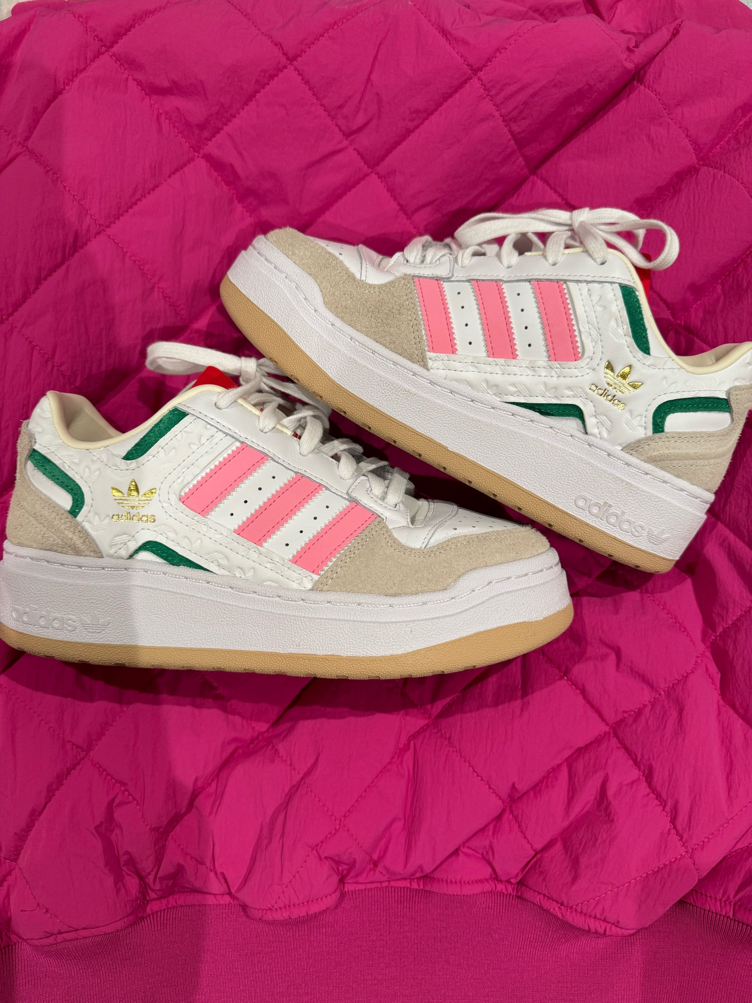 Spring sneakers 👟 in full effect 💕

#LTKSpringSale #LTKshoecrush #LTKstyletip