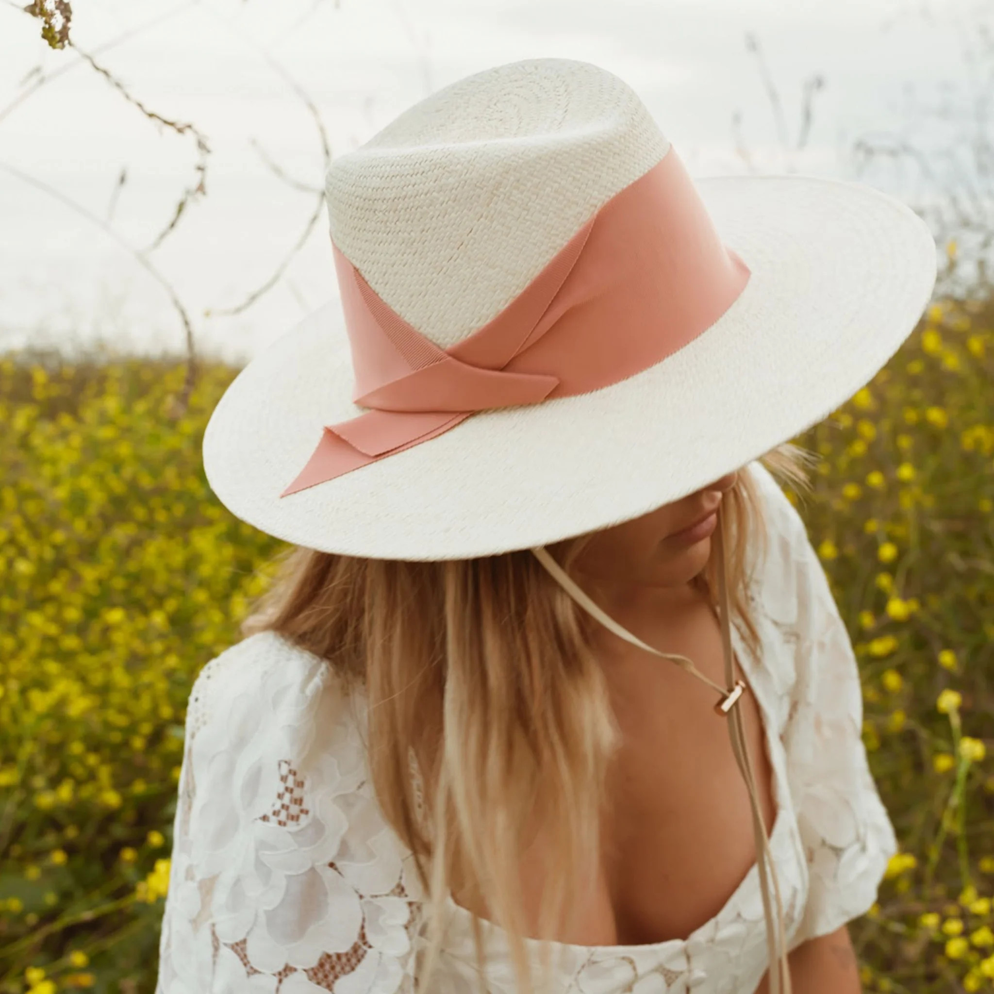 Field Gardenia, Salmon | The Freya Brand