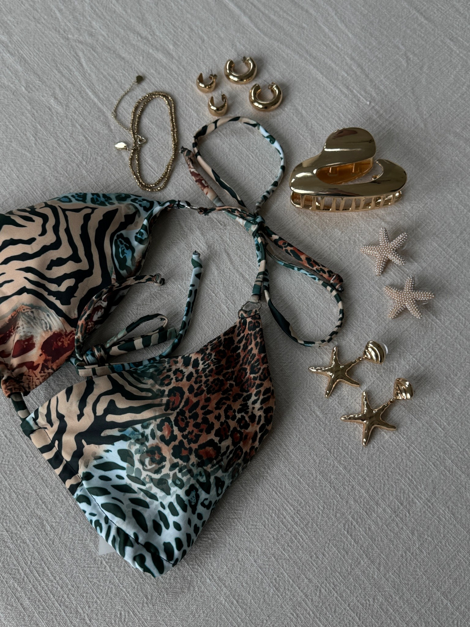 the perfect bikini top and accessories ☀️

#LTKSummerEdit #LTKSwim #LTKFindsUnder50
