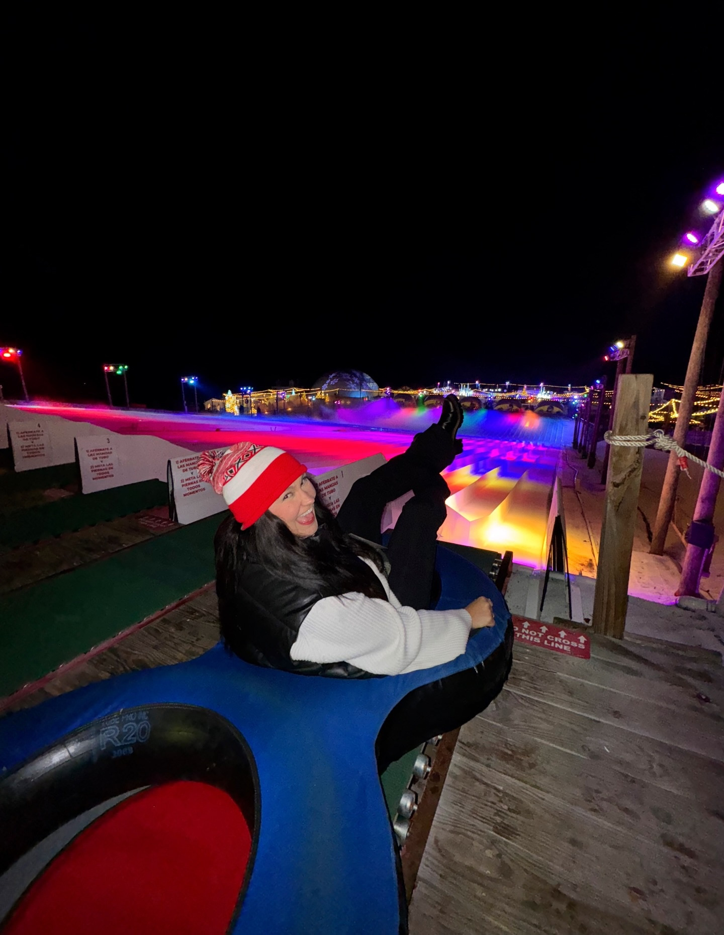 Ok so who was going to tell this Florida girl that a snowcat is not an actual cat!! 🐈‍⬛ 

___
Snowcat Ridge, Dade City Florida, Florida Holiday Events, Florida Christmas Activities