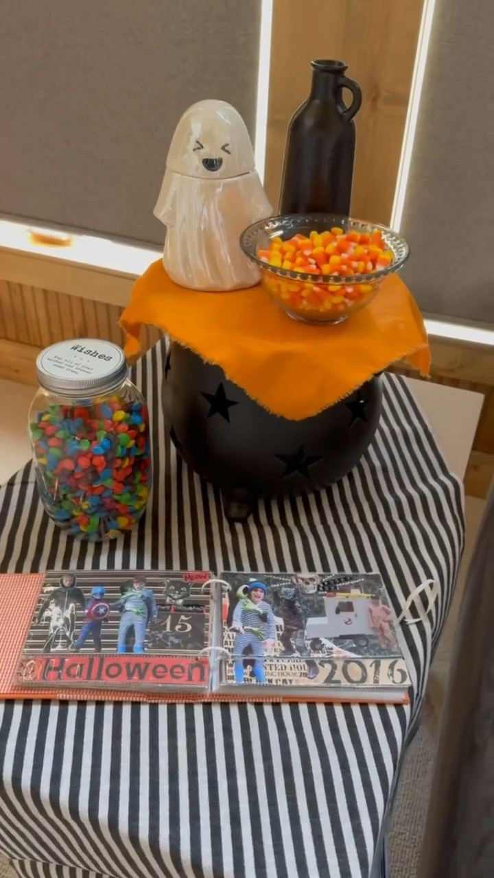 Love this Halloween table decor set up! Linking everything I got below from Walmart! 

#halloween #halloweendecor #halloweendecorations 
#homedecor #diyhalloweendecor

#LTKSeasonal #LTKHome #LTKFindsUnder50