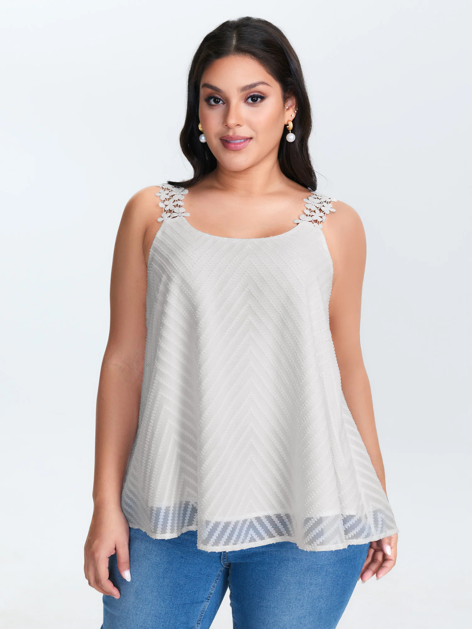 Lace Trim Flowy Tank Top | Bloomchic