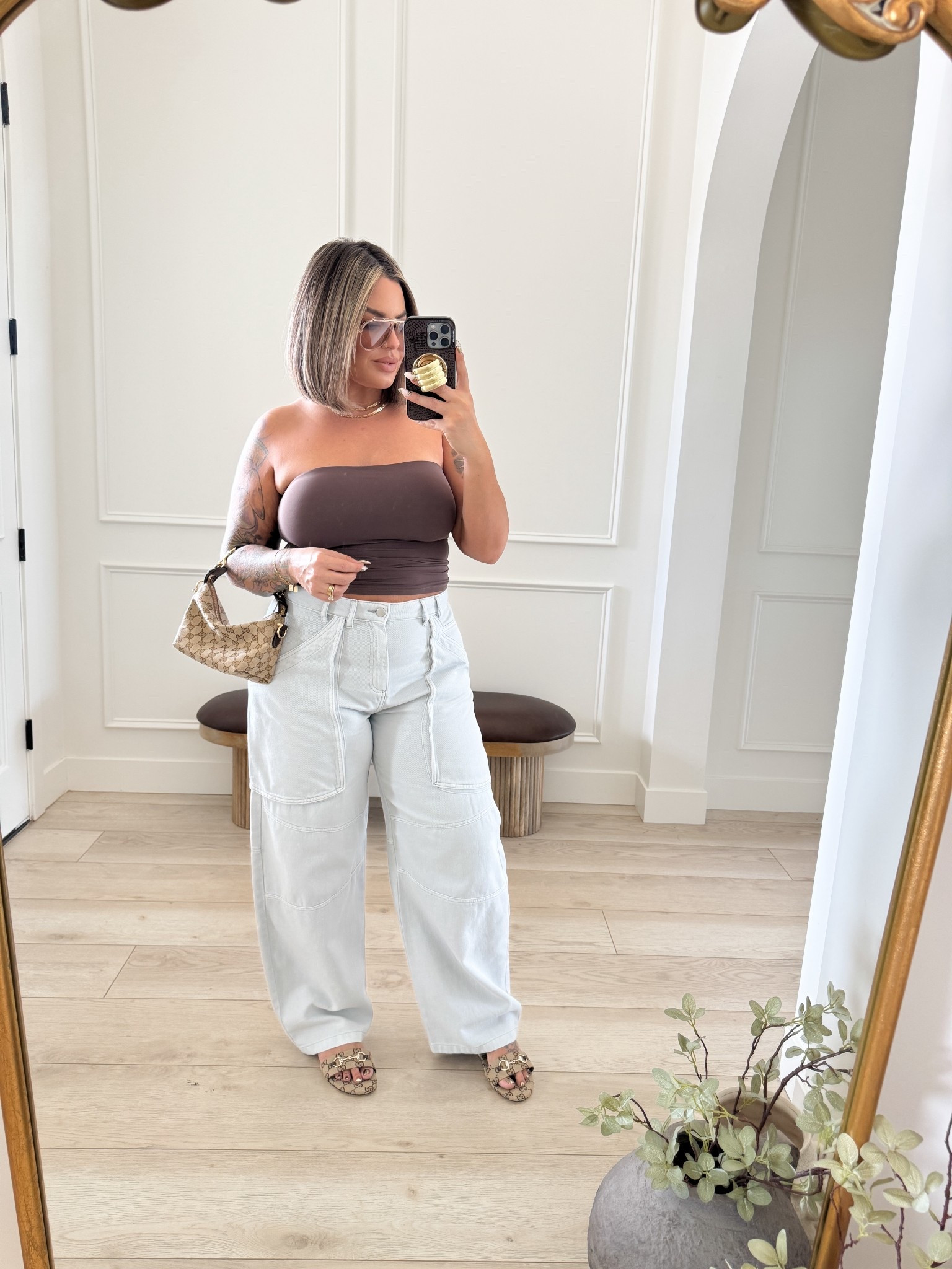 Miranda Frye Mother’s Day sale going on now. If you wanna grab my everyday necklace it’s linked here. 
Top L 
Pants 12 ( they are a light baby blue color not white ) 
Soft more flexible denim. 
Gucci slides I did a 41 which I believe is a 10 I’m usually a 10/11 and these fit perfect. 
#zara #cargo #amazon #gucci #midsize 


#LTKspring #LTKMidsize #LTKootd