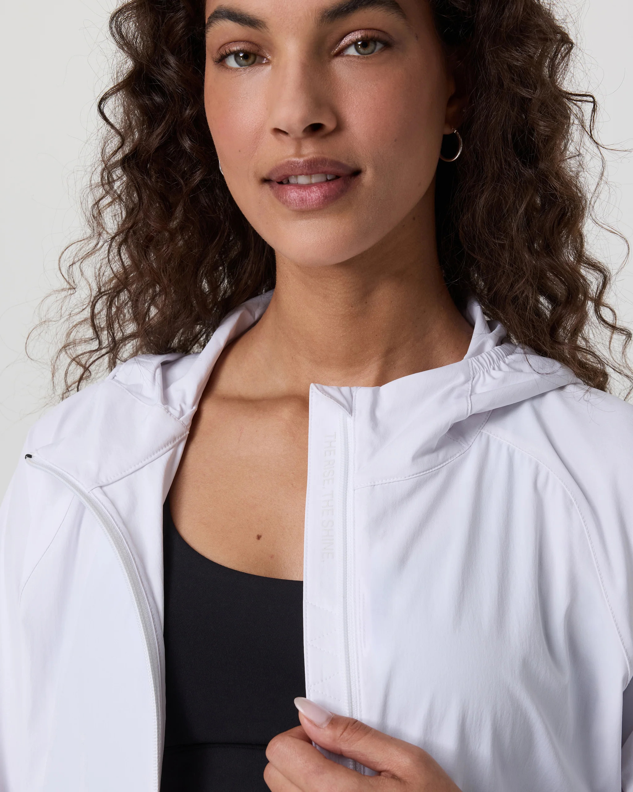 Women's Renew Trainer Shell | Vuori Clothing (US & Canada)