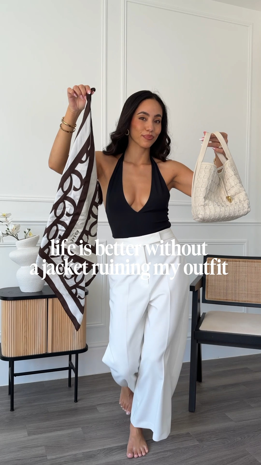 Summer outfit of the day 🌞 wearing the Songmont Lattice Bucket bag in cloud ☁️

Summer chic, causal chic, casual outfit, summer in the city

#LTKsummer
