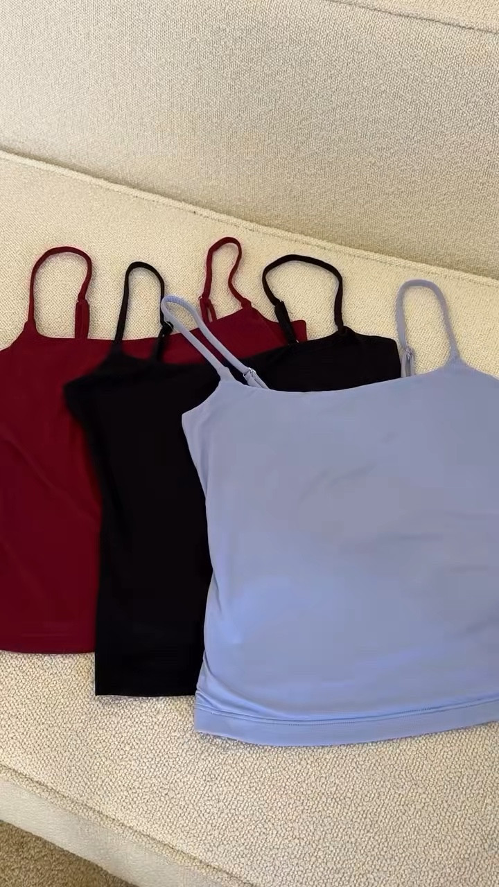 The best affordable basics! These are double lined and come in a bunch of colors! Wearing a small for reference 

#LTKFindsUnder50 #LTKStyleTip