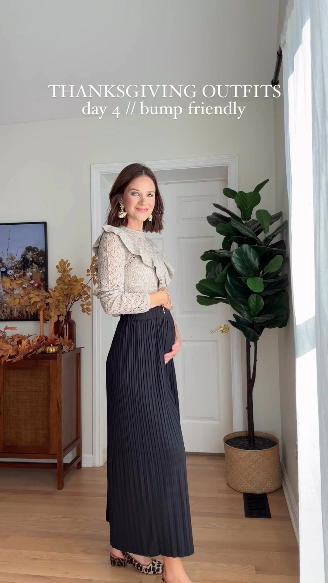 Black pants : wearing 4
Sweater : wearing s 

#LTKWorkwear #LTKBump #LTKSeasonal