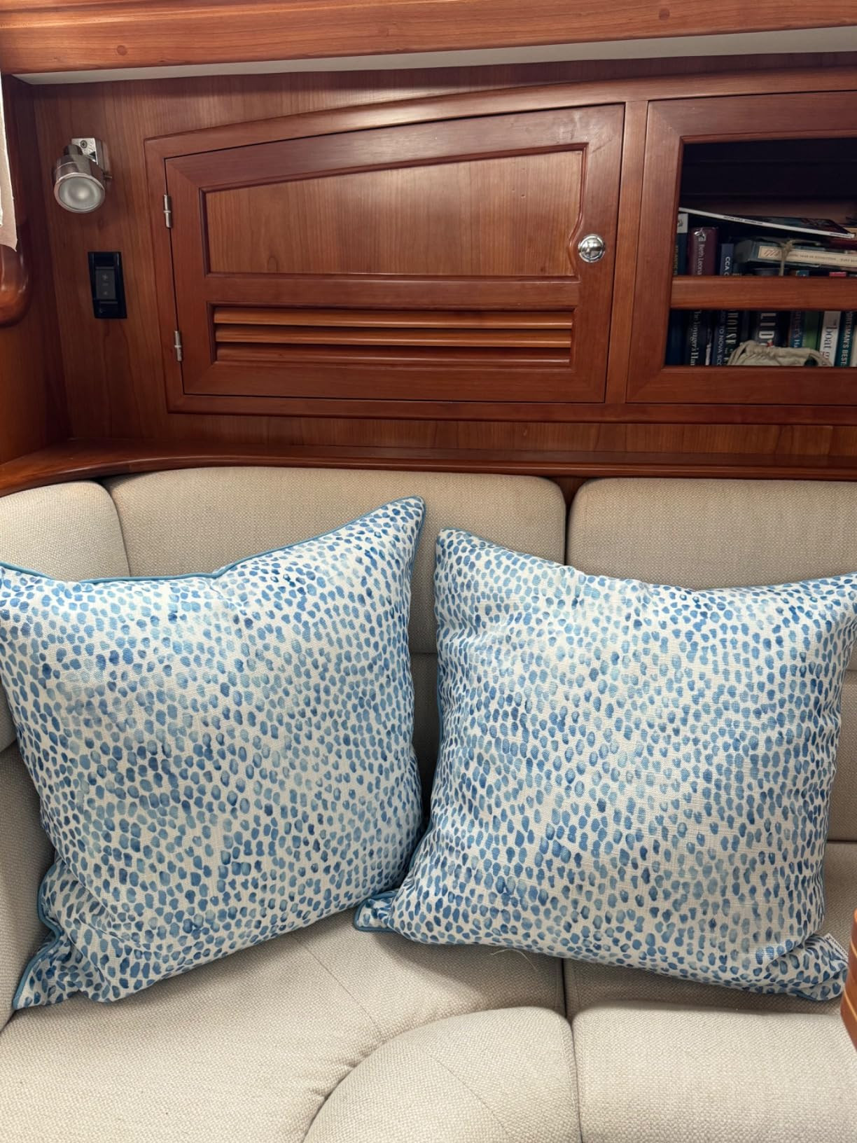Rain Drops Printed Pillow Cover - 20x20 Inch Blue Square Cushion Cover - Stylish Home Accent for ... | Amazon (US)
