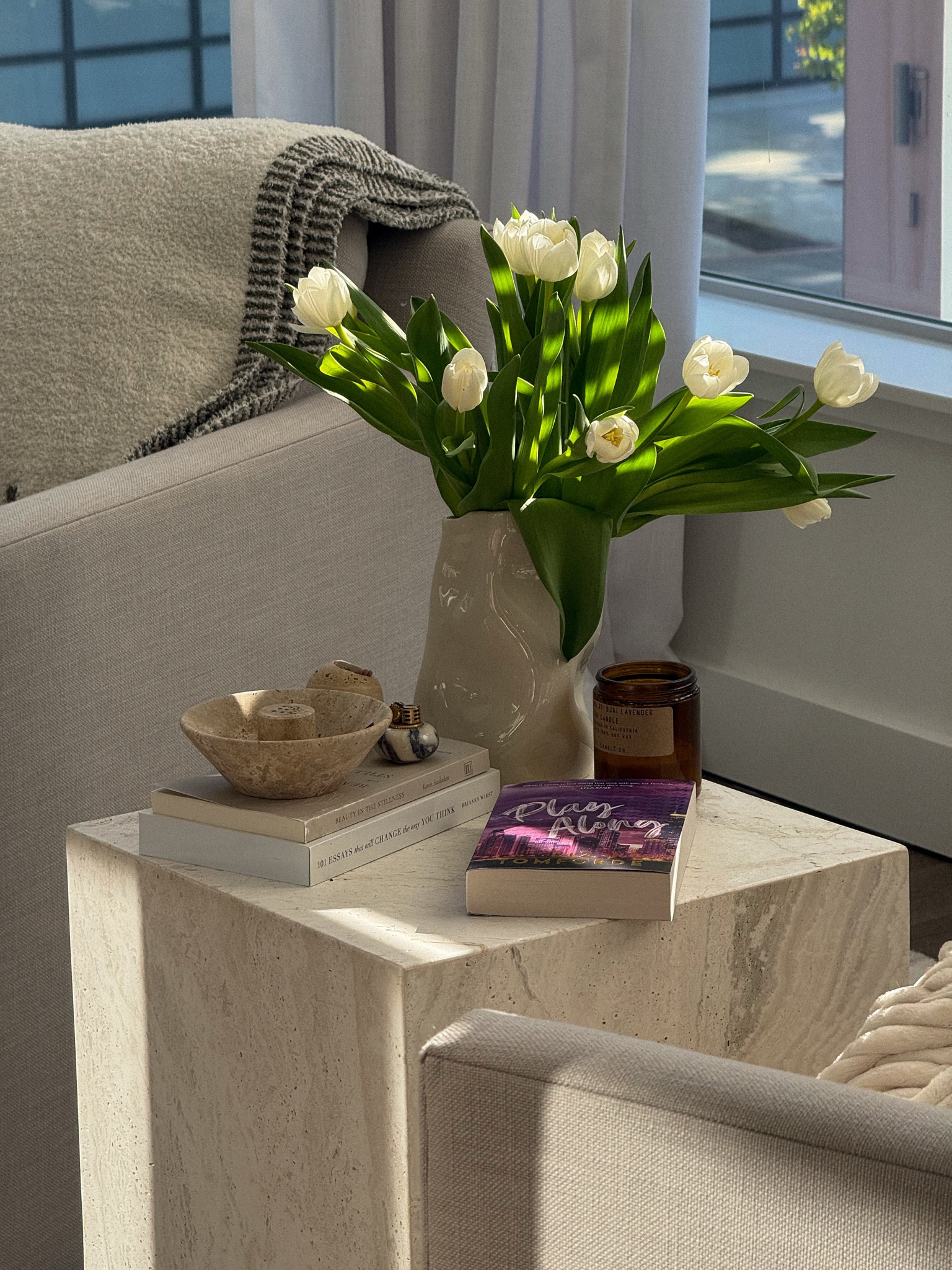 fresh tulips + a good romance book = all i really need lately 🌷📖

cozy home, tulips, romance books, reading corner, home decor inspiration, cozy aesthetic, slow living, spring home decor, everyday moments, romanticize your life, cozy reading vibes

#LTKHome #LTKSeasonal #LTKdayinmylife