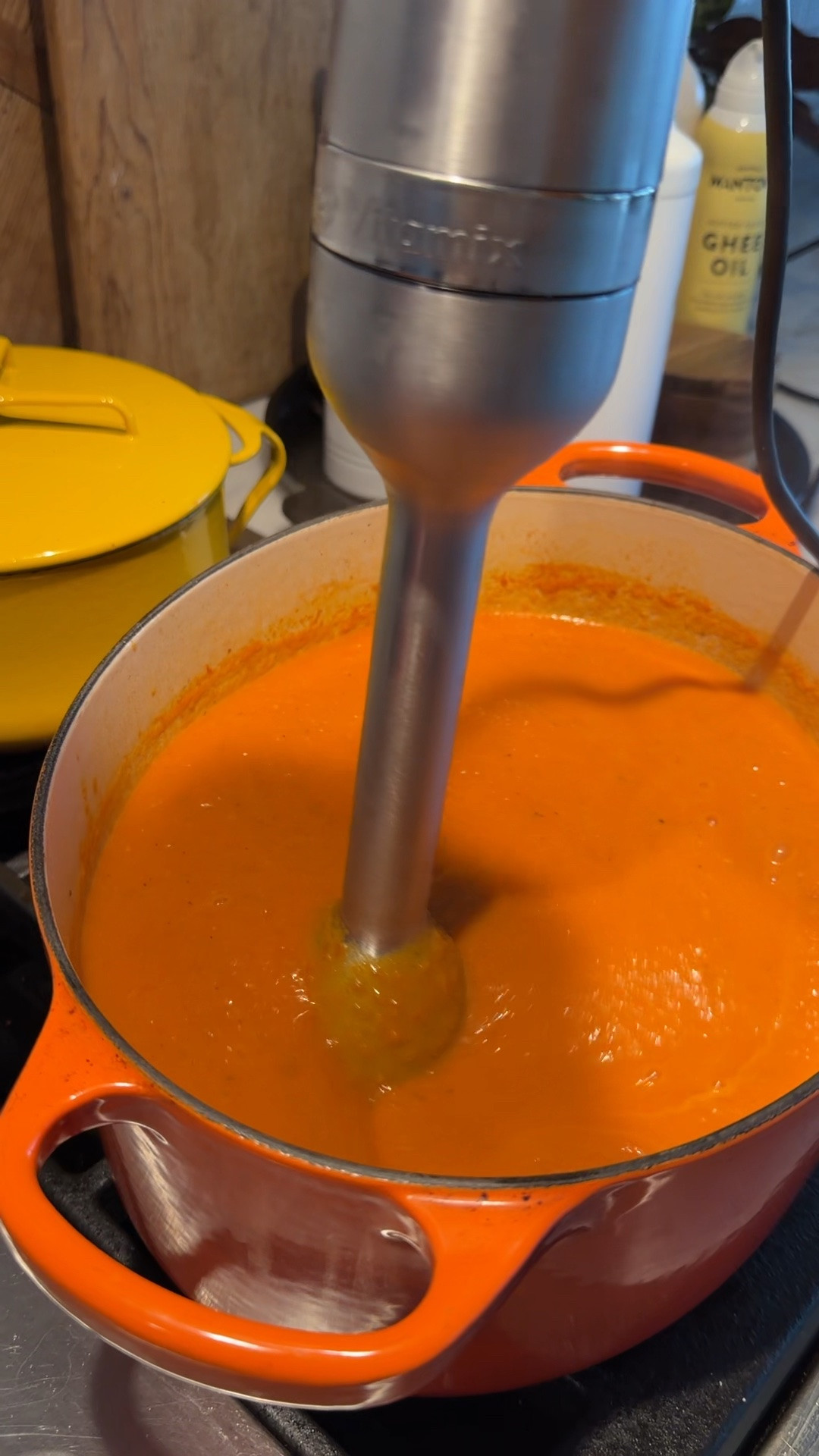 The most powerful immersion blender from Vitamix! It has several speeds, this was the lowest setting.