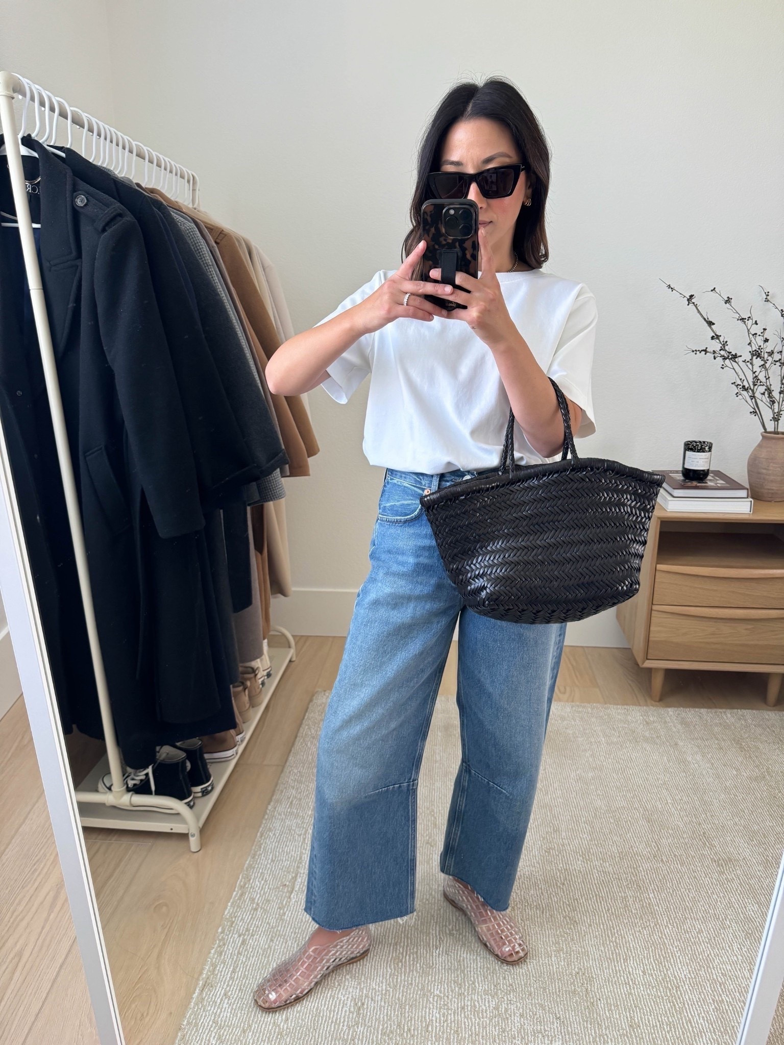 How to style jelly flats. Love how they add some personality to simple outfits. 

Aritzia Tee medium
Citizens of Humanity Miro jeans 24, cut hems. Run big
Amazon Jelly flats 5
Dragon Diffusion triple jump bag small
YSL sunglasses

Petite style, jeans, spring outfits 2026

#LTKmomlife #LTKPetite #LTKootd