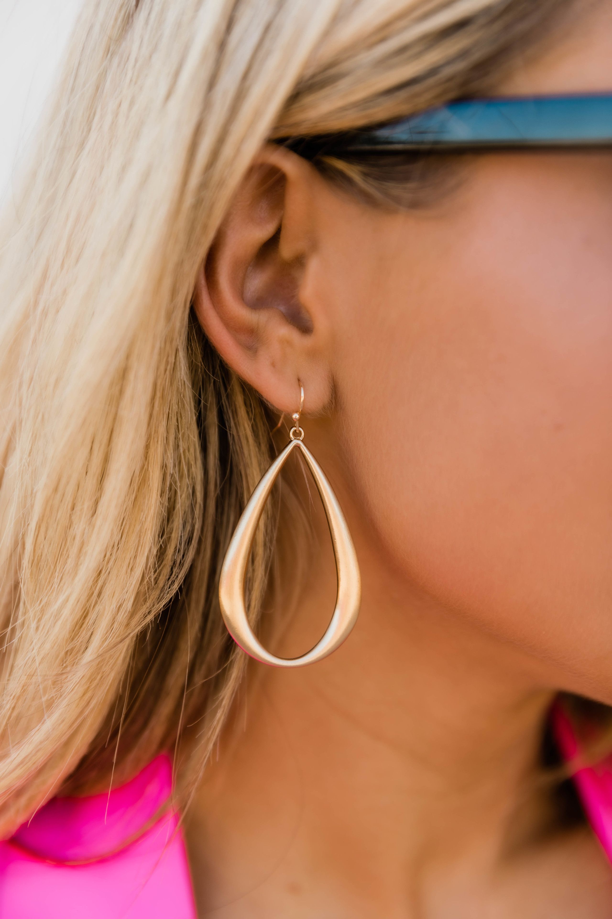 Good Impressions Teardrop Earrings Gold | The Pink Lily Boutique