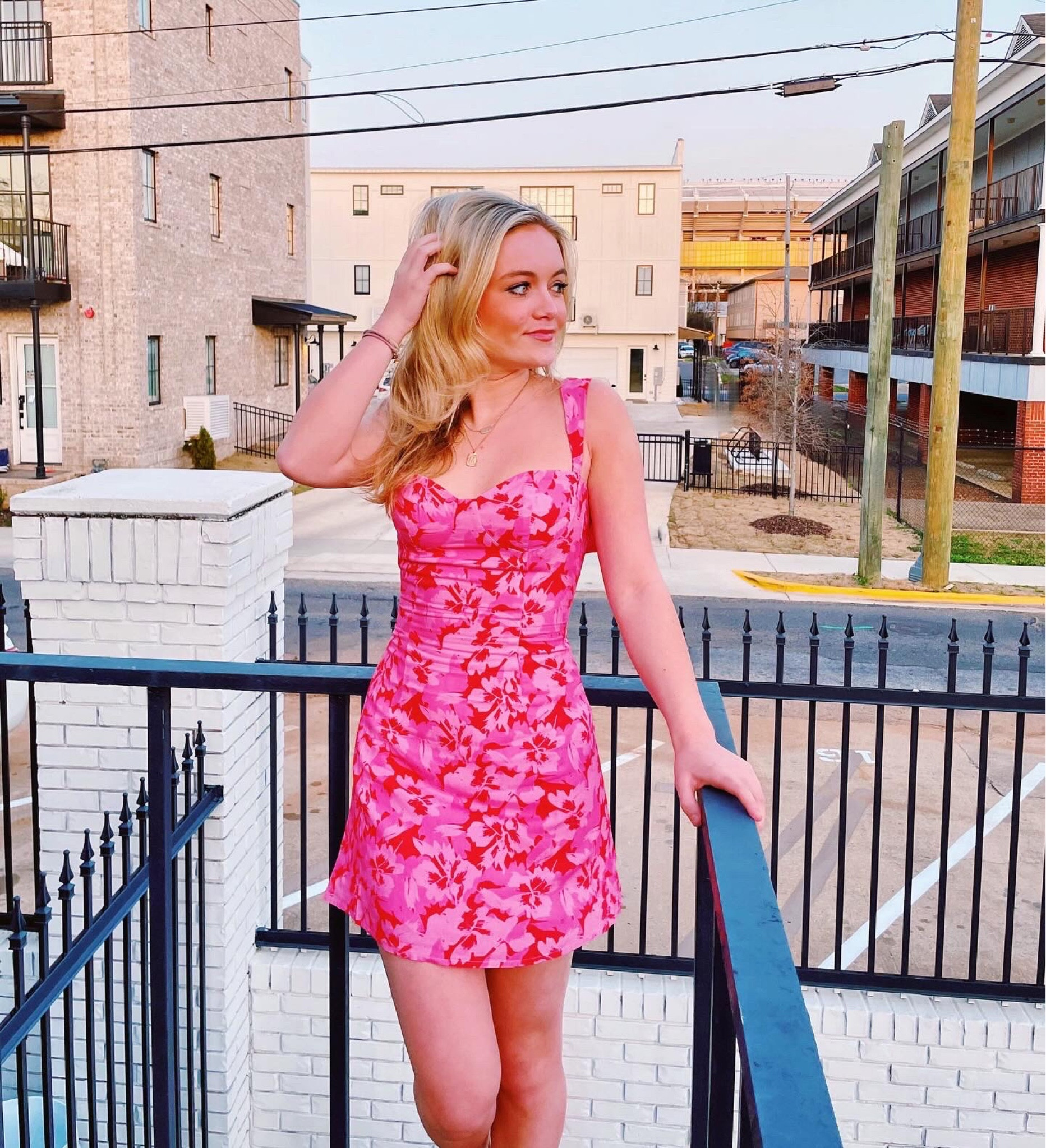 perfect summer dress❤️🩷

#LTKSeasonal #LTKSpringSale #LTKmidsize