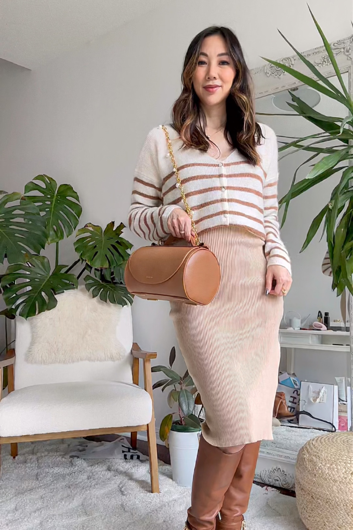 weather outfit with this cute cardigan from @sezane, and bag on repeat from @senreve and details from @deandavidson ✨ Completed with a spritz of Divine from @jeanpaulgaultier.

Get the complete outfit details on my @shop.ltk linked in bio! 💖

#neutraloutfit #sezane #senreve #pregnancyoutfit #workwearstyle #sweaterweather #ltkitbag

#LTKworkwear #LTKitbag #LTKstyletip