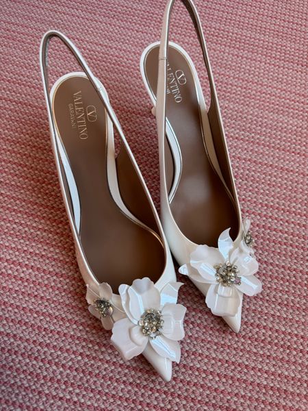 These might just be the most beautiful shoes I have ever seen! Found a great Side BAR pair under $20 as well! 

#LTKshoecrush #LTKfindsunder50 #LTKSeasonal