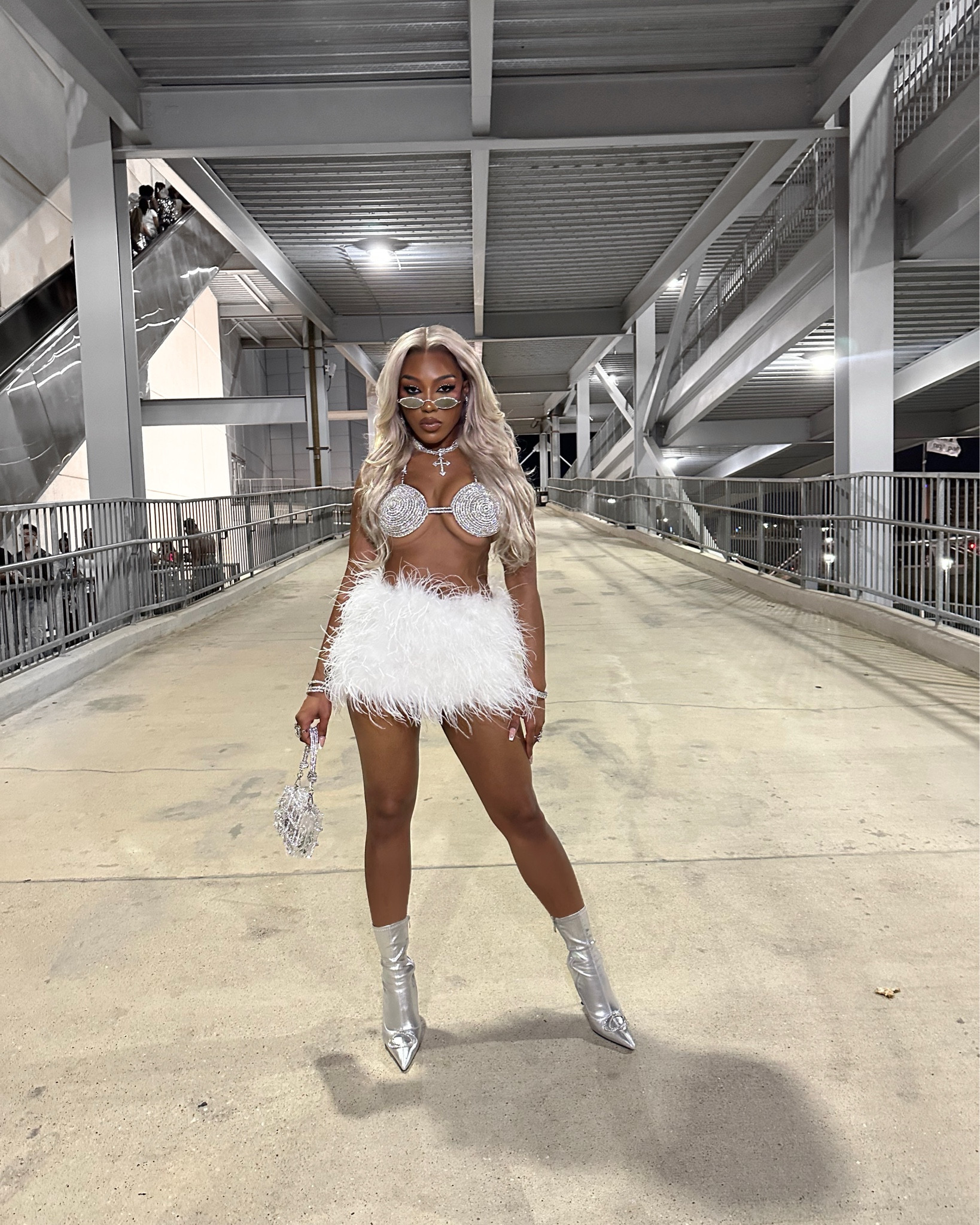 Take you to another level 🪩 

Fashion Nova: Skirt — Cecelia Feather Mini Skirt (White)

Boots: Not Missing You Heeled Boots (Silver)




#LTKootd #LTKdayinmylife #LTKgrwm