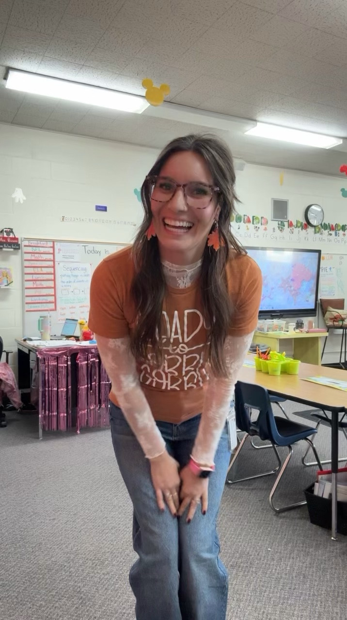 casual fall teacher fit🍁
