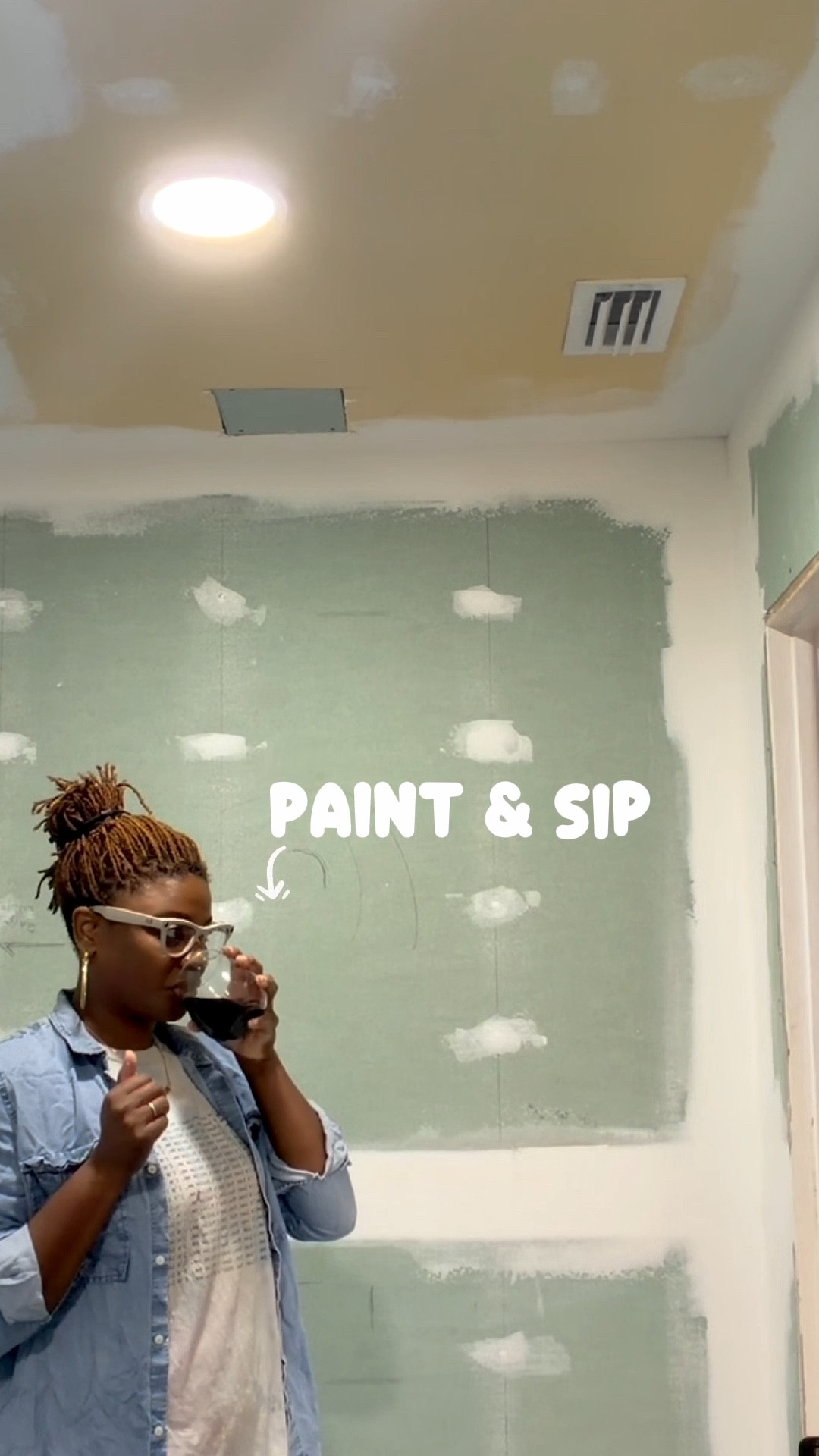 

✨ Guest Bath Paint Picks + A Little Wine 🍷 ✨

Design decisions are always better with a glass of wine… especially when you’re choosing paint 😉

As an interior designer, here are a few quick tips to get it right (even if you’re DIYing it):

• Always test swatches on multiple walls — lighting will change the color
• Go softer than you think — bathrooms look best with calm, muted tones
• Use satin or semi-gloss for durability (hello moisture!)
• Keep undertones consistent with your tile + finishes for a cohesive look

The goal? A space that feels elevated, effortless, and pulled together 🤍

#LTKHome #LTKInteriorDesign #BathroomDesign #PaintTips #DIYHome #GuestBathroom #NeutralHome #DesignTips

#LTKHome