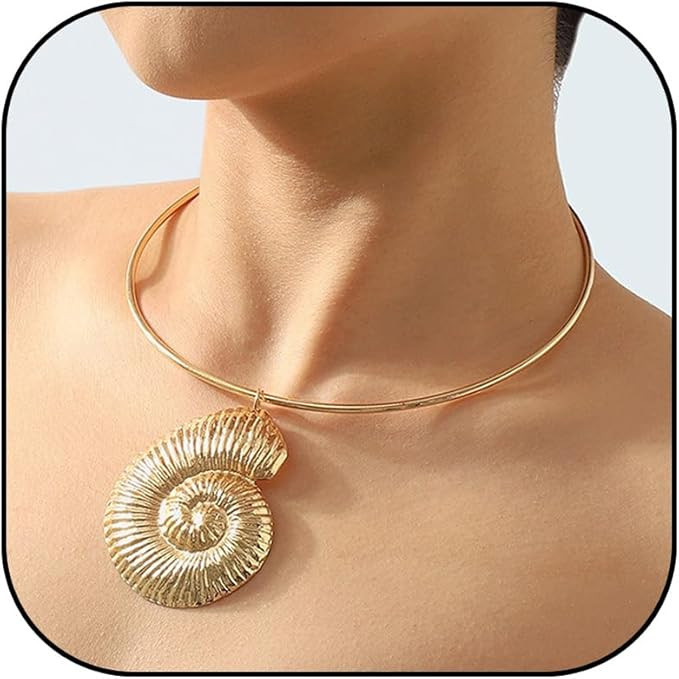 Shell Necklace for Women Charm Necklace Boho Puka Shell Conch Starfish Pendant Necklaces Statemen... | Amazon (CA)