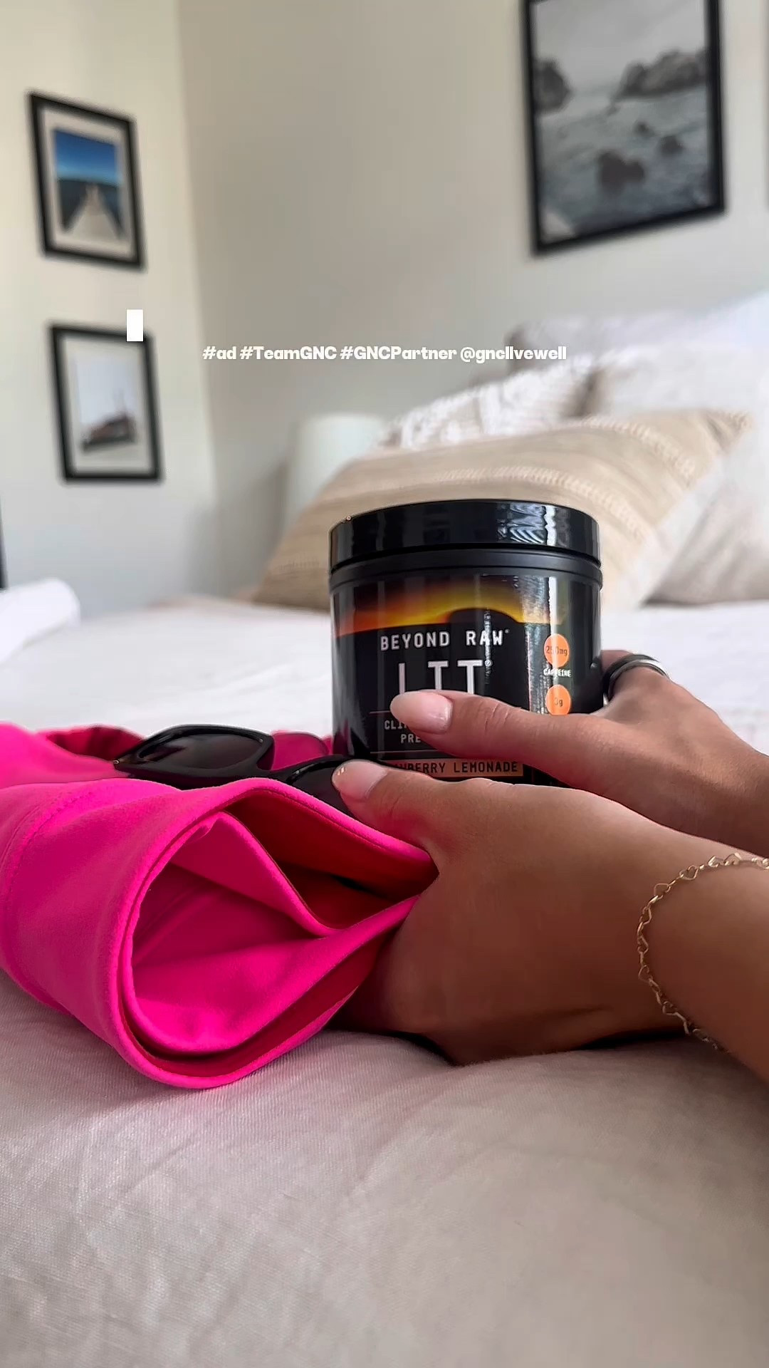 #ad #TeamGNC #GNCPartner @gnclivewell come hit a full body workout with me using my new preworkout from GNC — strawberry lemonade my favvv 🍓🍋

this helped provide the perfect level of energy & focus for me to FINALLY feel excited in the gym again 🤭