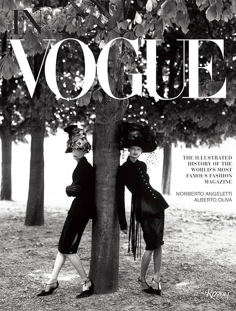 In Vogue: An Illustrated History of the World's Most Famous Fashion Magazine | Amazon (CA)