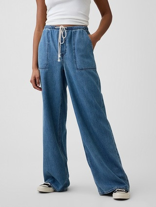 Mid Rise Pull-On SuperLight Wide-Leg Jeans | Gap Factory
