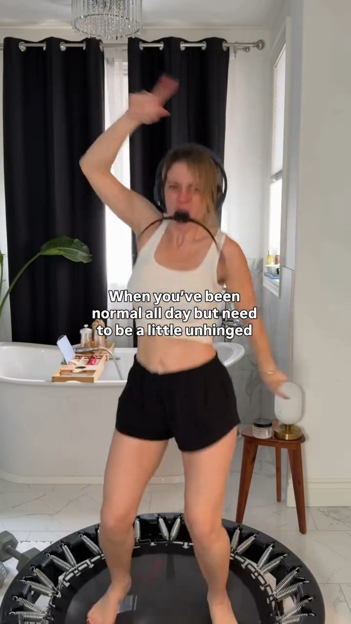 I say it’s an unhinged kind of day…. 😝 Happy Lunar NY my friends, don’t forget to have fun. 


#LTKselfcare #LTKfitnessgoals #LTKdayinmylife