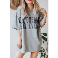 Daydream Believer Tee, Graphic Boho Vintage Inspired Cotton T-Shirt, Unisex Comfort Colors Tee | Etsy (US)