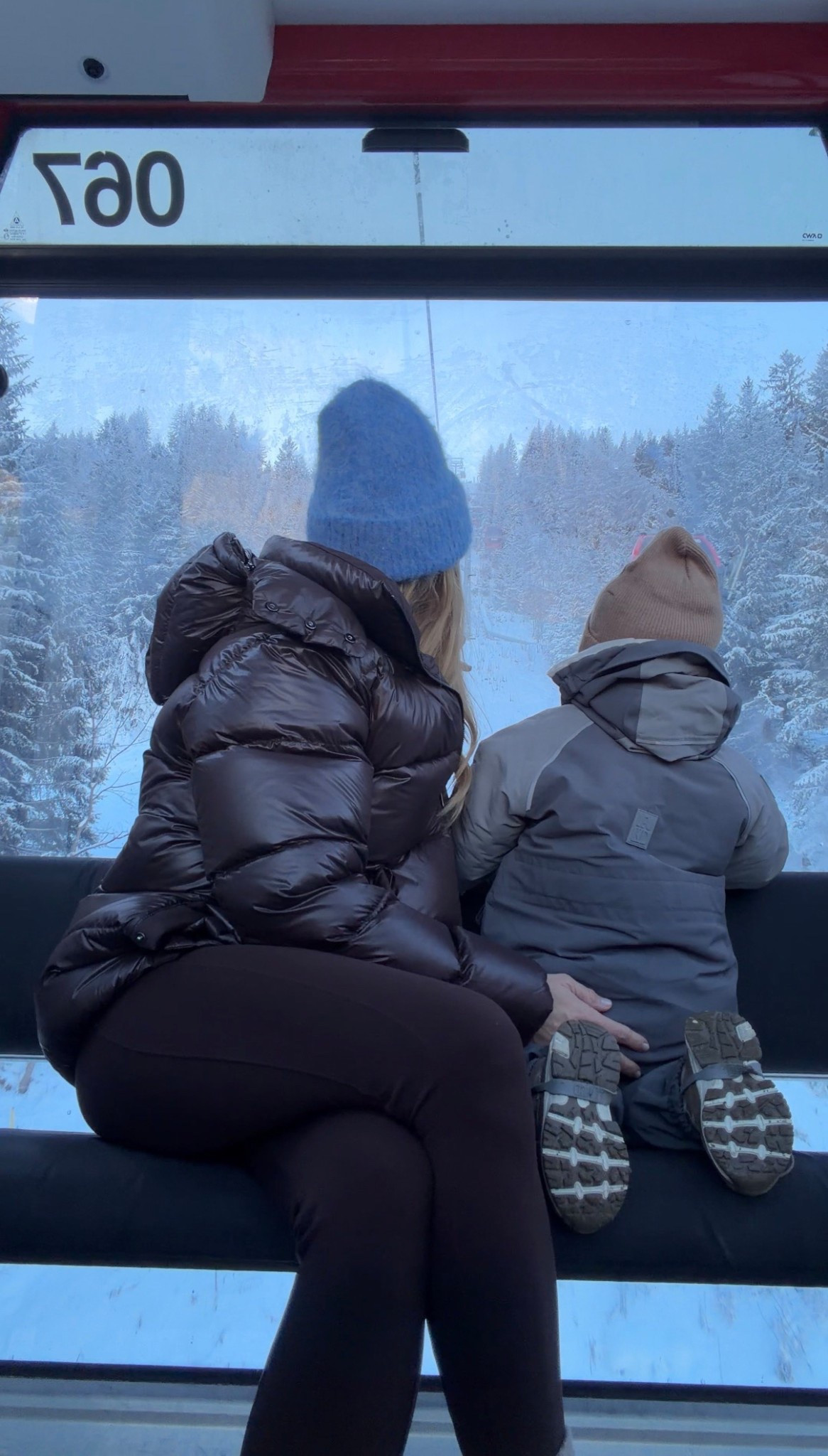 ❄️

#LTKeurope #LTKdeutschland