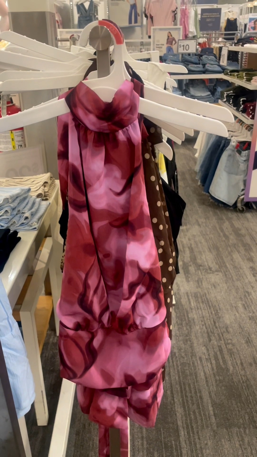 Found the perfect $20 @Target  halter ✨ Honestly, no one will ever guess this is a Target find. The quality and fit make it look so expensive, like it came straight from a high-end boutique! 🫢The best part? It’s the ultimate transitional piece. Wear it now with denim shorts for summer, and layer it under a chic blazer or leather jacket as we head into fall. 🍂It is the absolute perfect open-back halter top to elevate your everyday wardrobe on a total budget.

👇 WANT THE DIRECT LINK? 👇Comment STYLE below and I will DM the exact link straight to your inbox right now! 📲

#targetstyle #targetfinds #haltertop #openbacktop #transitionstyle

#LTKSeasonal #LTKootd #LTKU