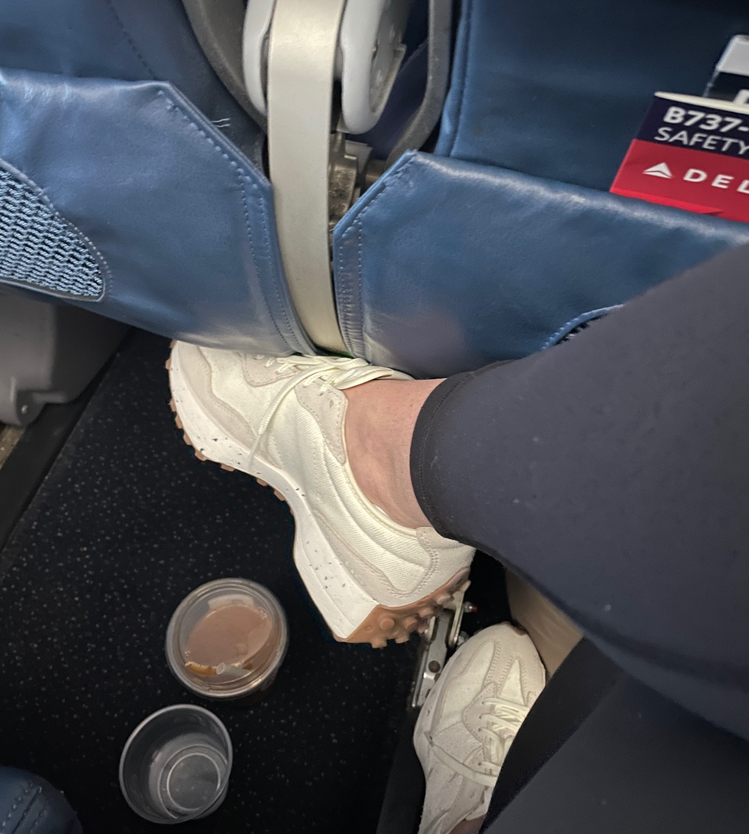 I totally get the hype now. I walked 10k steps a day at a conference in these bad boys and they were amazing. Now searching for a 2nd pair… 👟