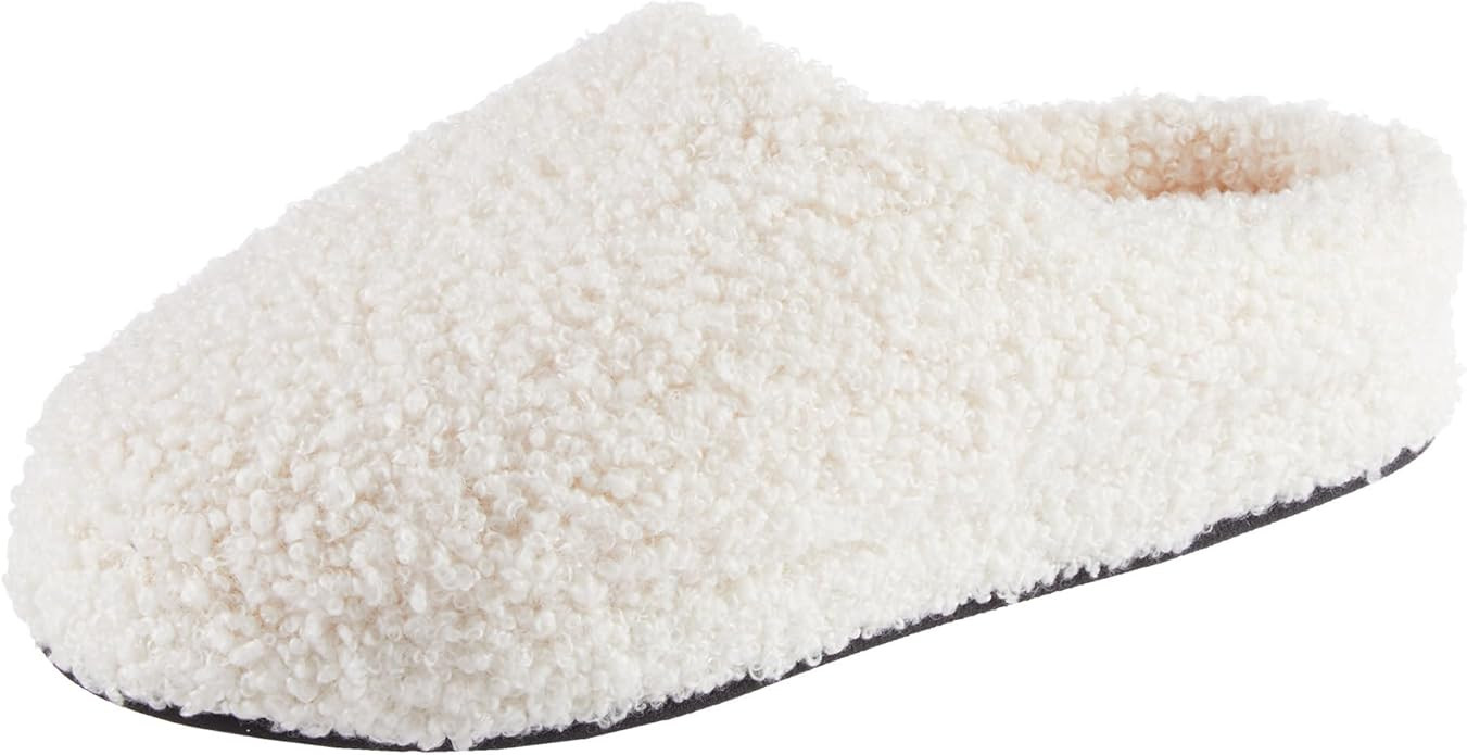 isotoner Women's Indoor/Outdoor Slip-on Fiona Clog Slippers With Memory Foam | Amazon (US)