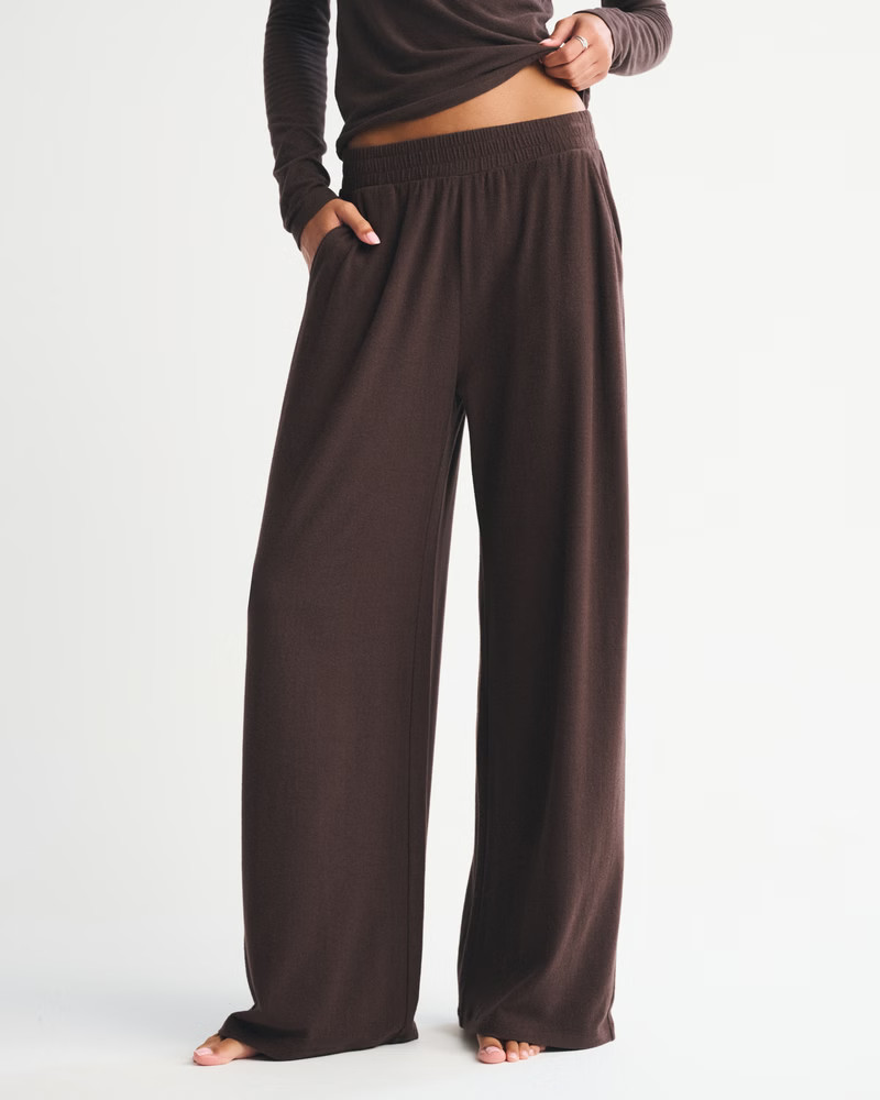Lounge Brushed Wide Leg Sweatpant | Abercrombie & Fitch (US)